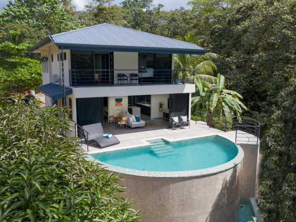 Extraordinary 5-Bedroom Rainforest Estate with Private Pool & Guest House in Ojochal Costa Rica