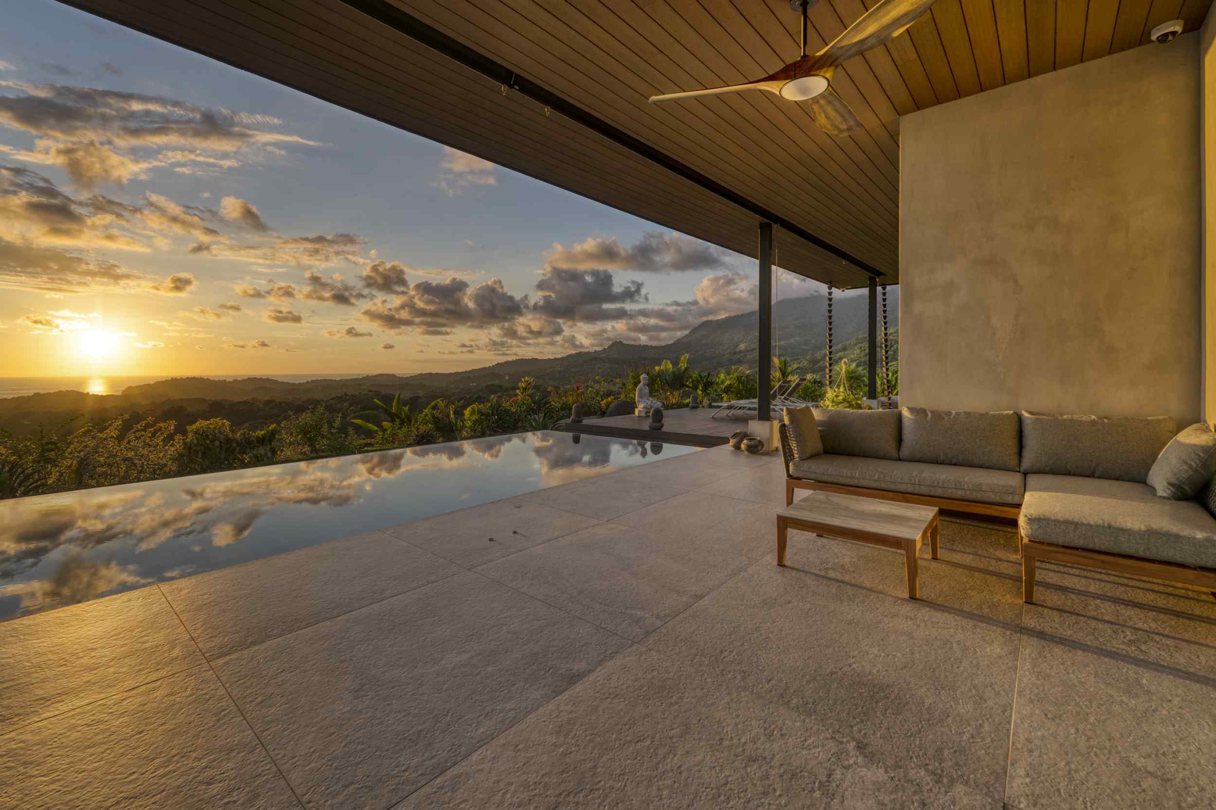 73787-8 Remarkable 4-Bedroom Home with Ocean Views, Infinity Pool & Solar Power in Ojochal Costa Rica