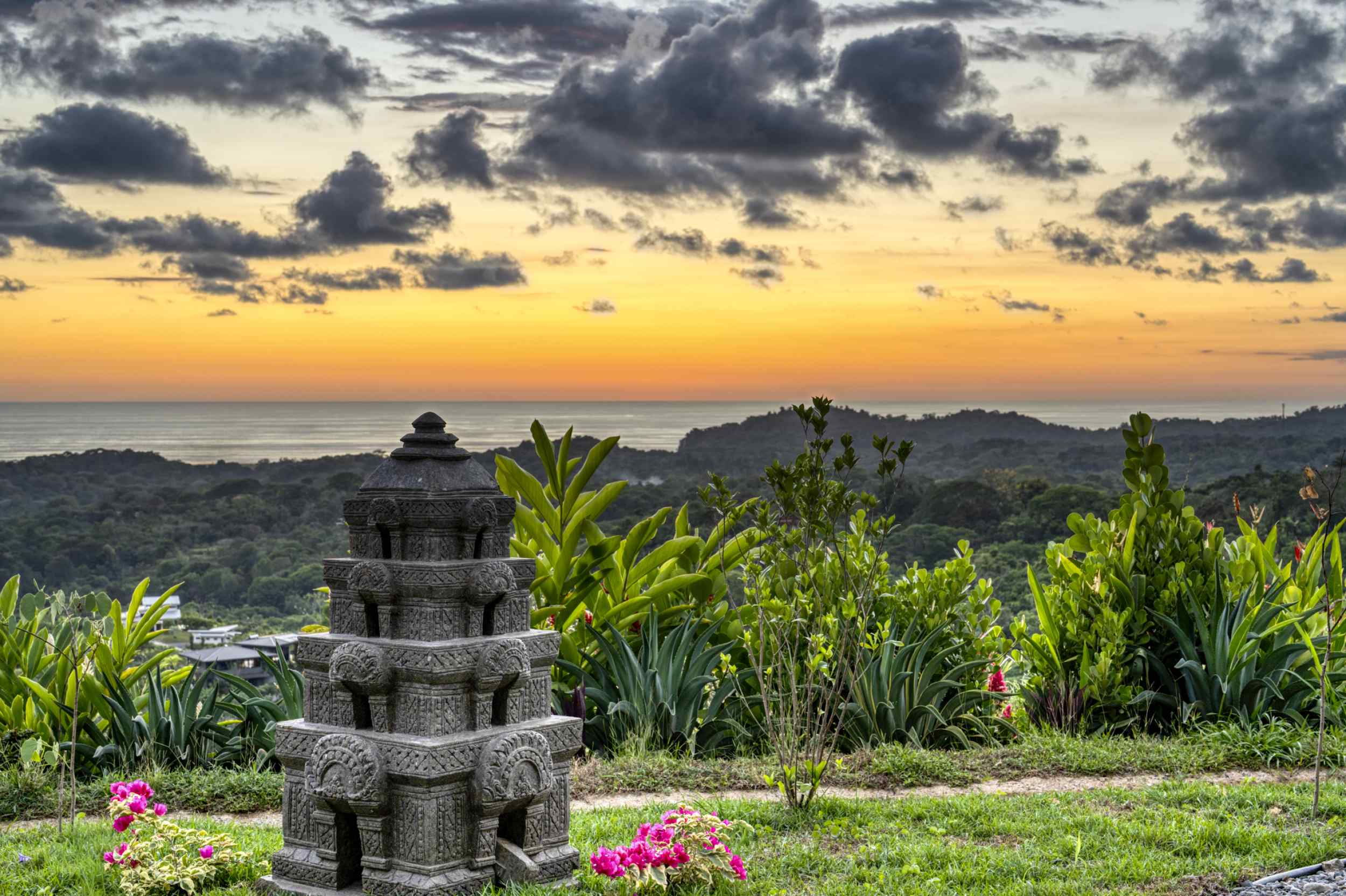73787-13 Remarkable 4-Bedroom Home with Ocean Views, Infinity Pool & Solar Power in Ojochal Costa Rica