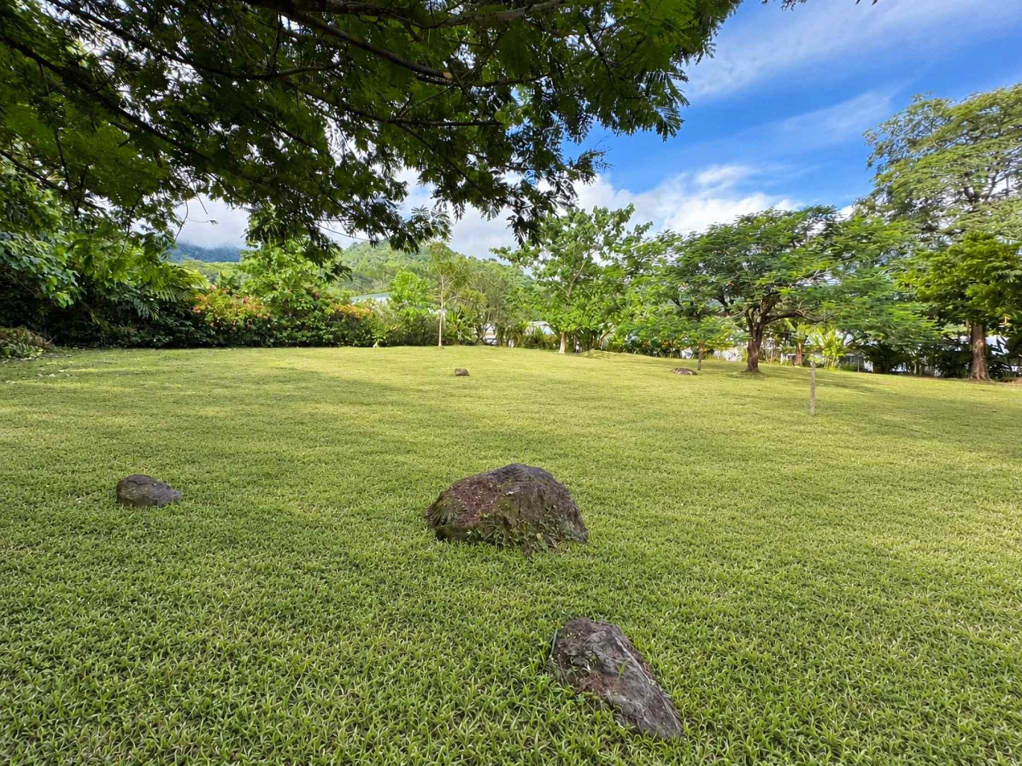 73959-7 Spacious Flat 1500 m2+ Building Lot in Ojochal Costa Rica