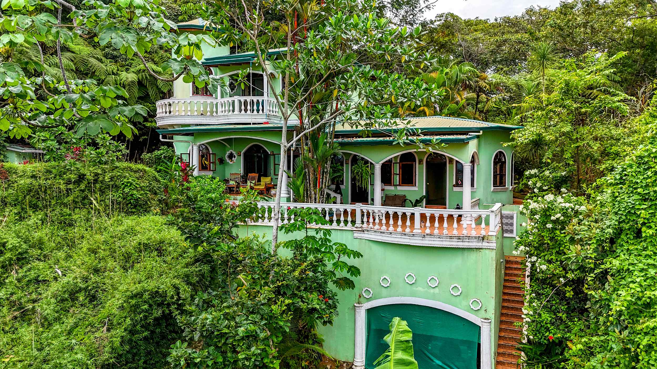 73992-1 Charming 2-Bedroom House with Ocean Views, Private Pool & Jungle Surroundings in Ojochal Costa Rica