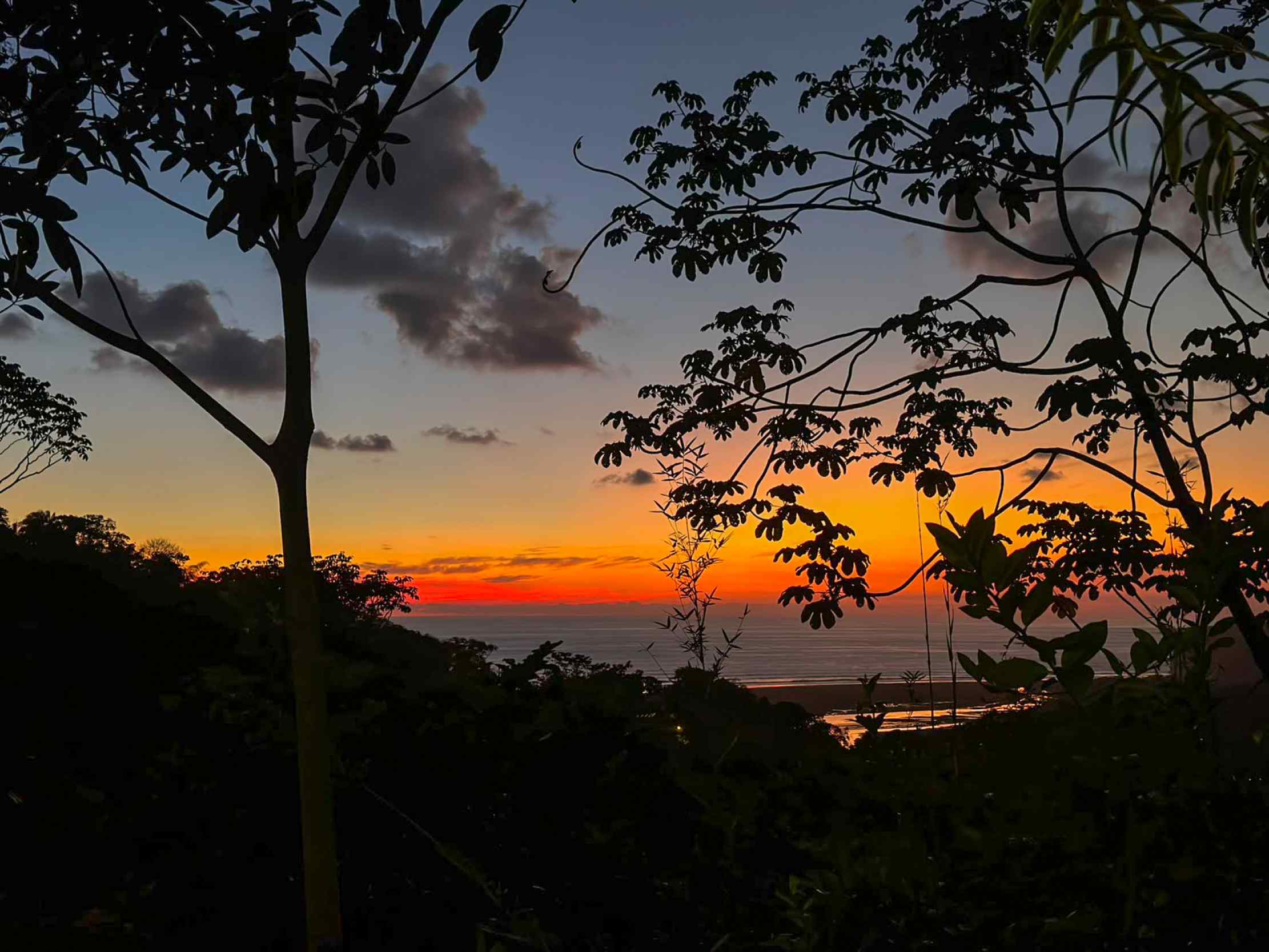73992-3 Charming 2-Bedroom House with Ocean Views, Private Pool & Jungle Surroundings in Ojochal Costa Rica