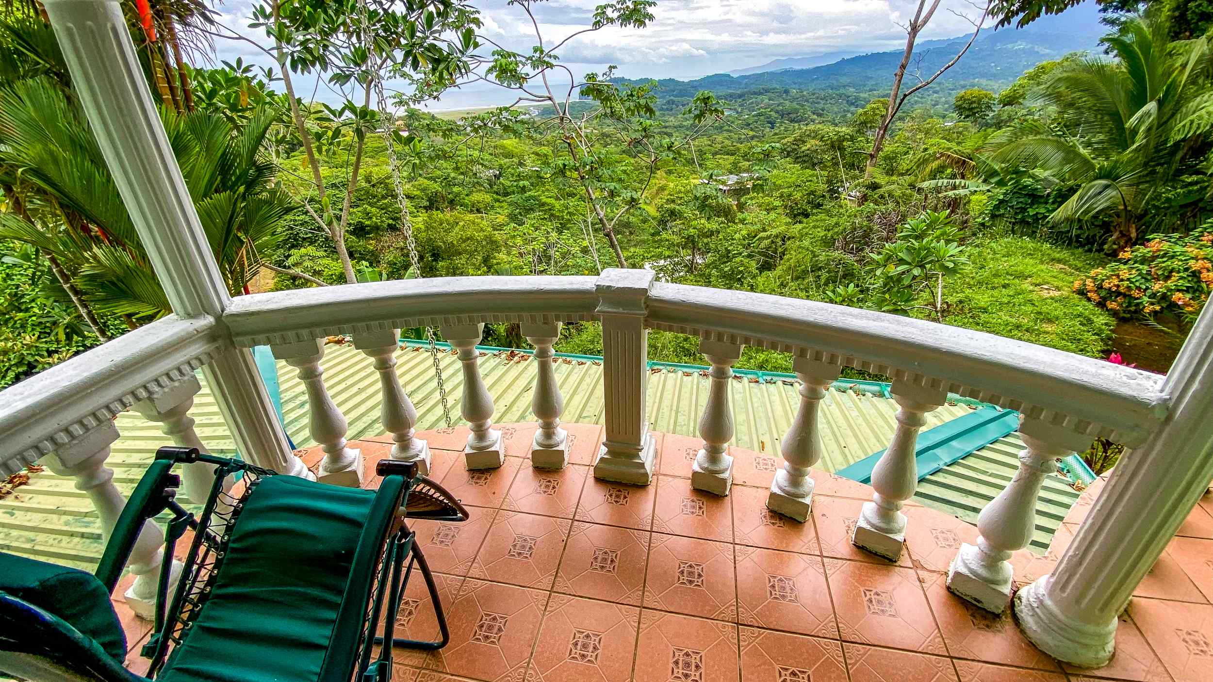 73992-38 Charming 2-Bedroom House with Ocean Views, Private Pool & Jungle Surroundings in Ojochal Costa Rica