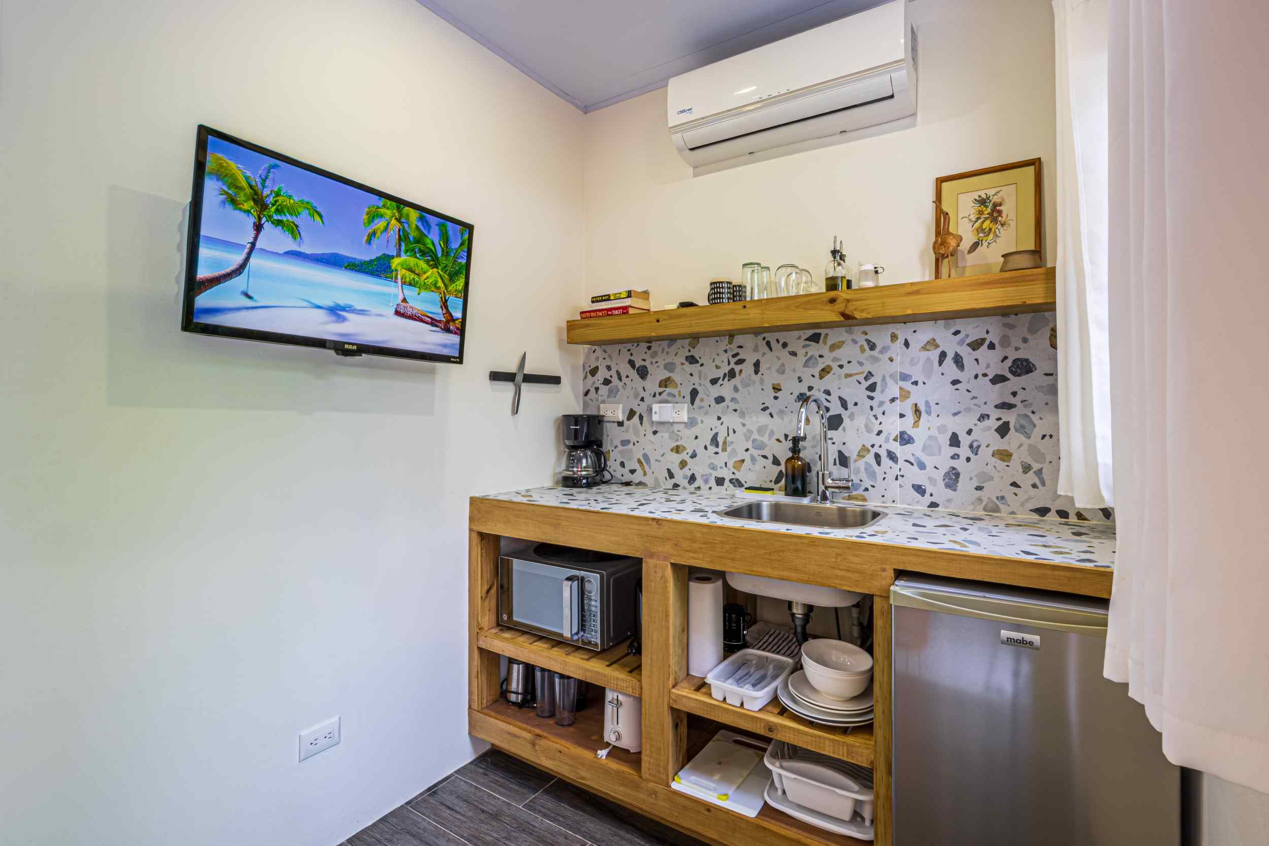 74009-17 Turnkey Five-Star Boutique Hotel with Pool & Income Potential in Uvita Costa Rica