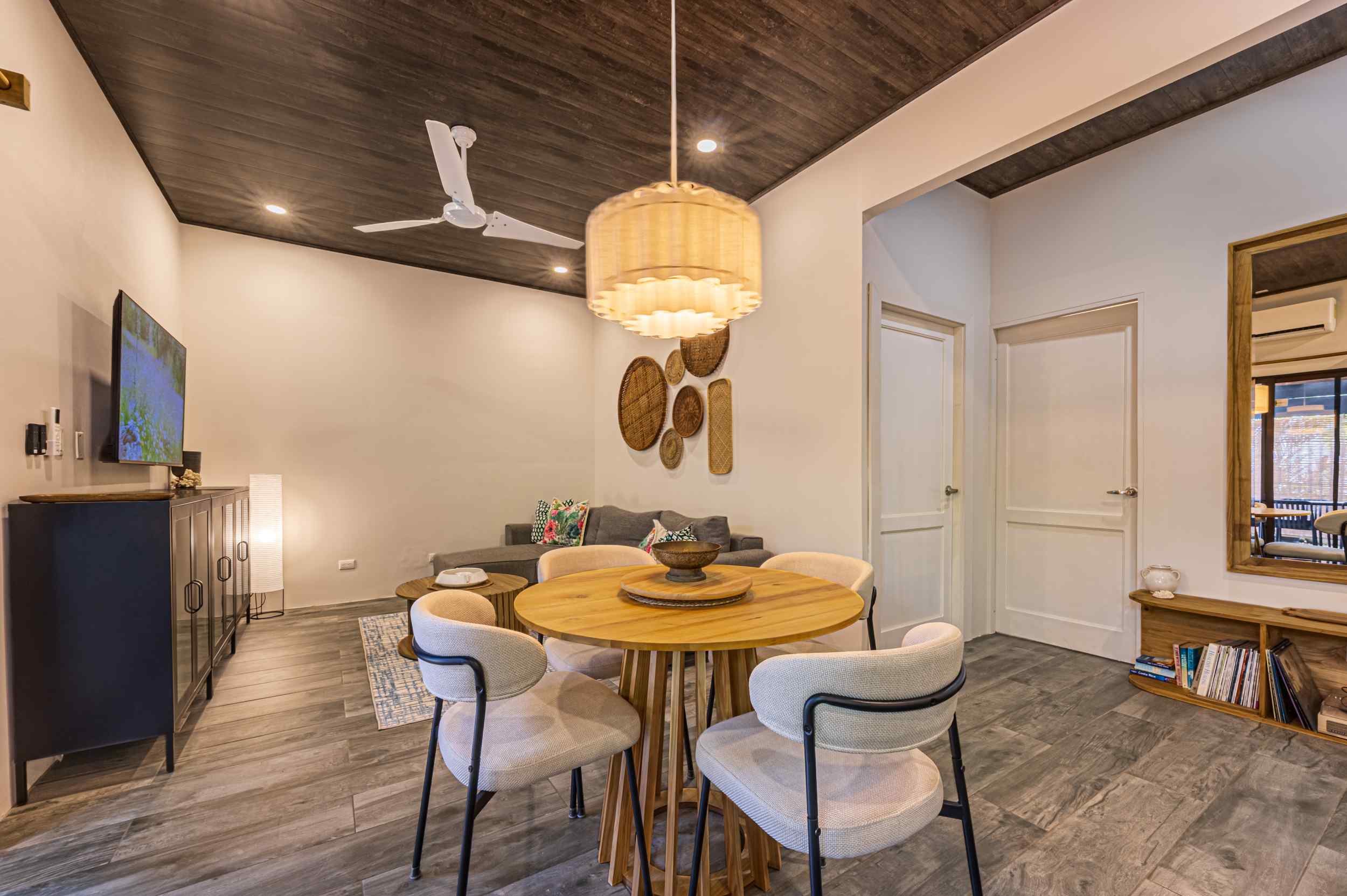 74009-54 Turnkey Five-Star Boutique Hotel with Pool & Income Potential in Uvita Costa Rica