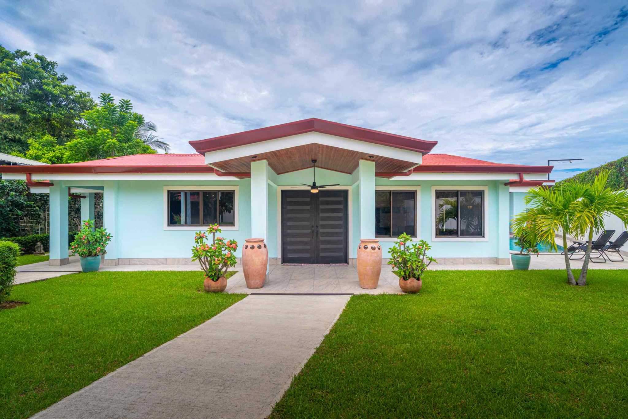 74509-9 Beautifully Updated 2-Bedroom Villa with Oversized Pool & Mountain Views in Uvita Costa Rica