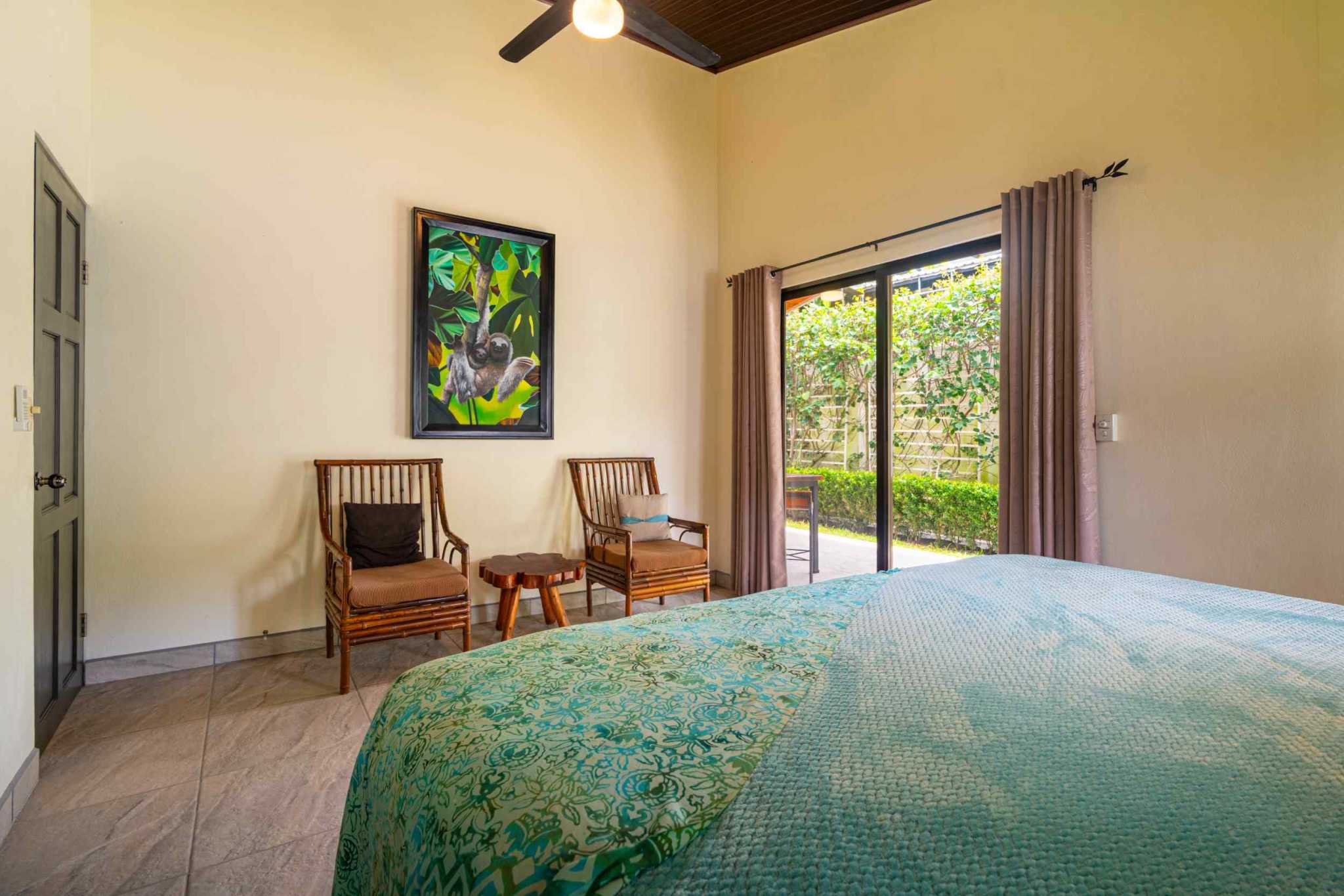 74509-32 Beautifully Updated 2-Bedroom Villa with Oversized Pool & Mountain Views in Uvita Costa Rica
