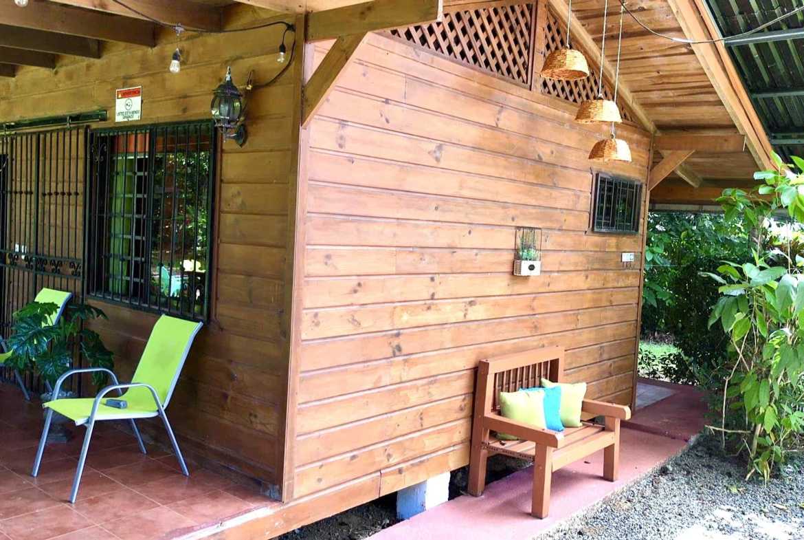 2-Bedroom Riverside Pine Cabin with River & Jungle Views, photo 7 of 24