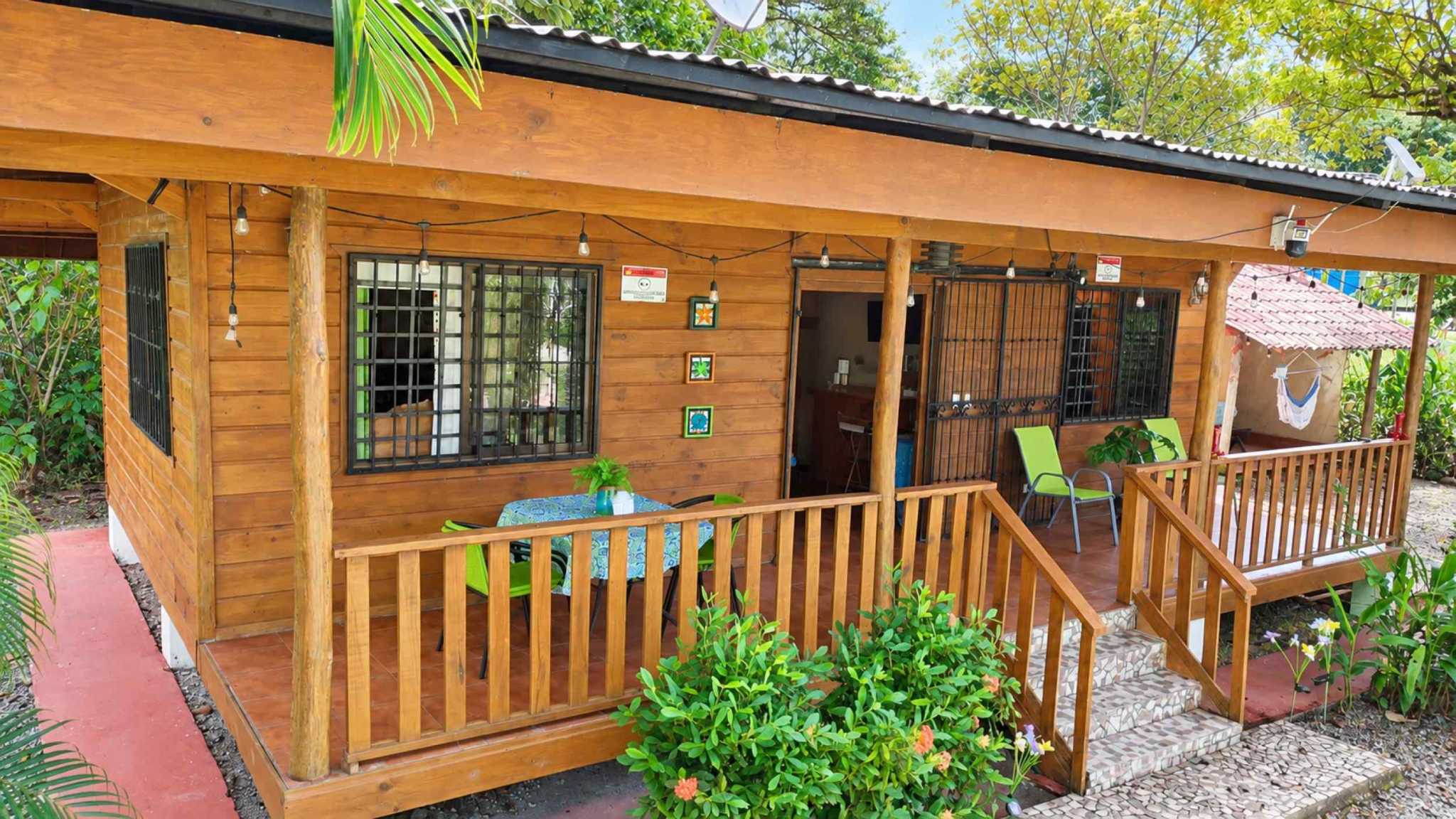 74511-6 Charming 2-Bedroom Riverside Pine Cabin with River & Jungle Views in Uvita Costa Rica