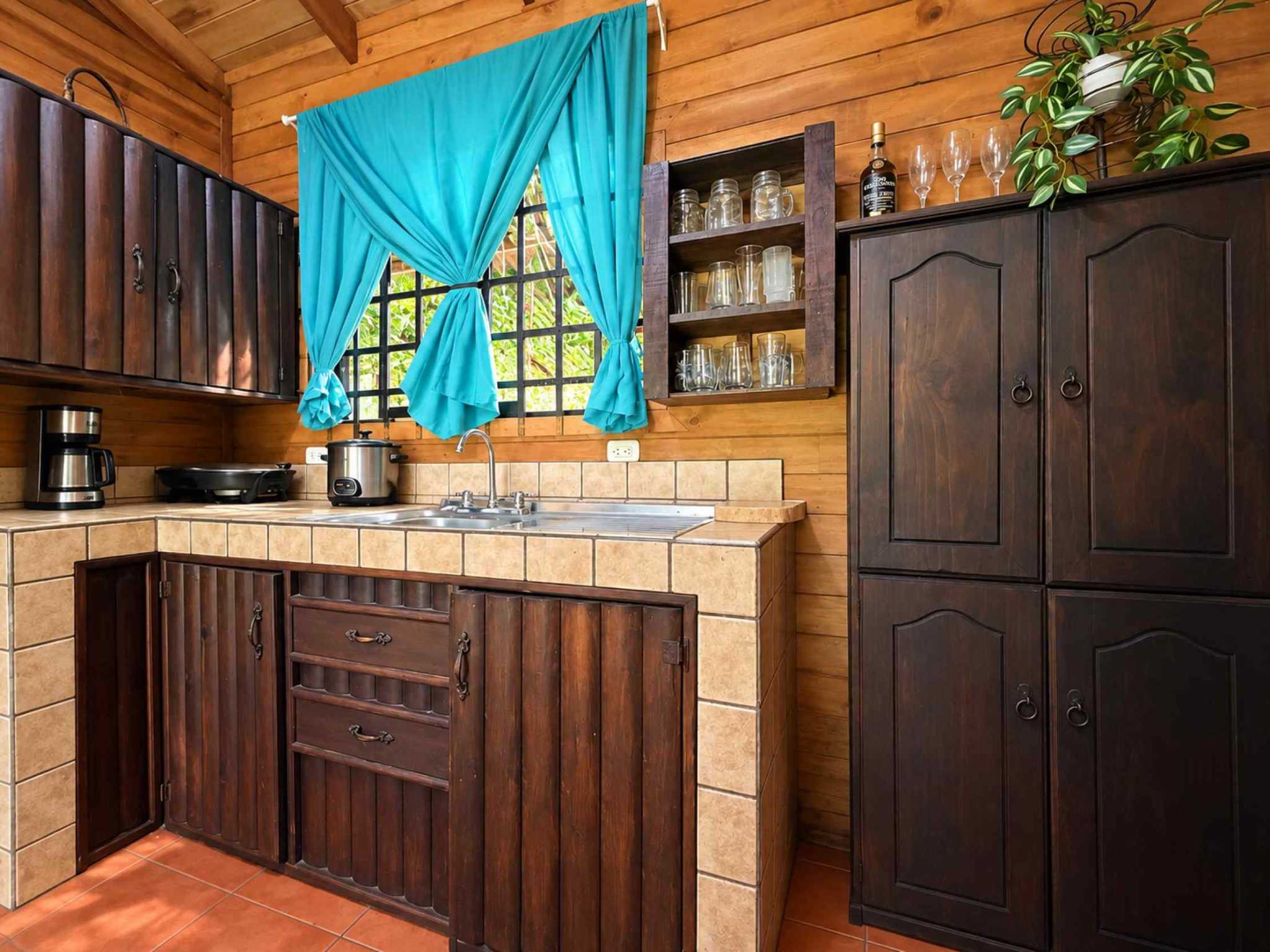 74511-23 Charming 2-Bedroom Riverside Pine Cabin with River & Jungle Views in Uvita Costa Rica