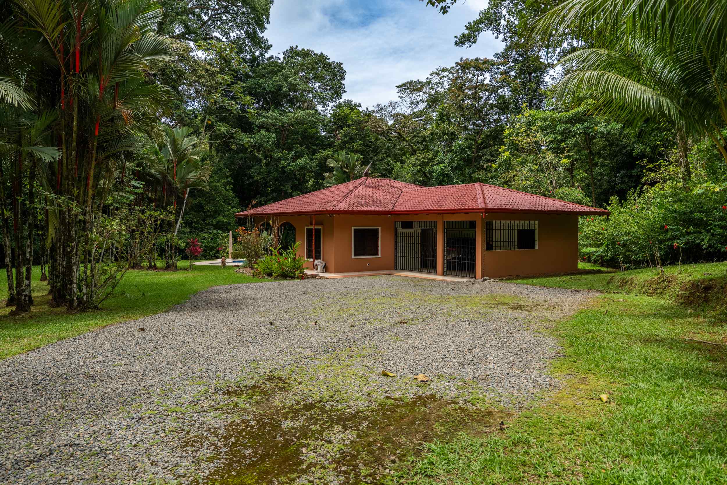 74507-16 Charming 2-Bedroom Colonial-Style Home with Private Pool & Creek in Ojochal Costa Rica