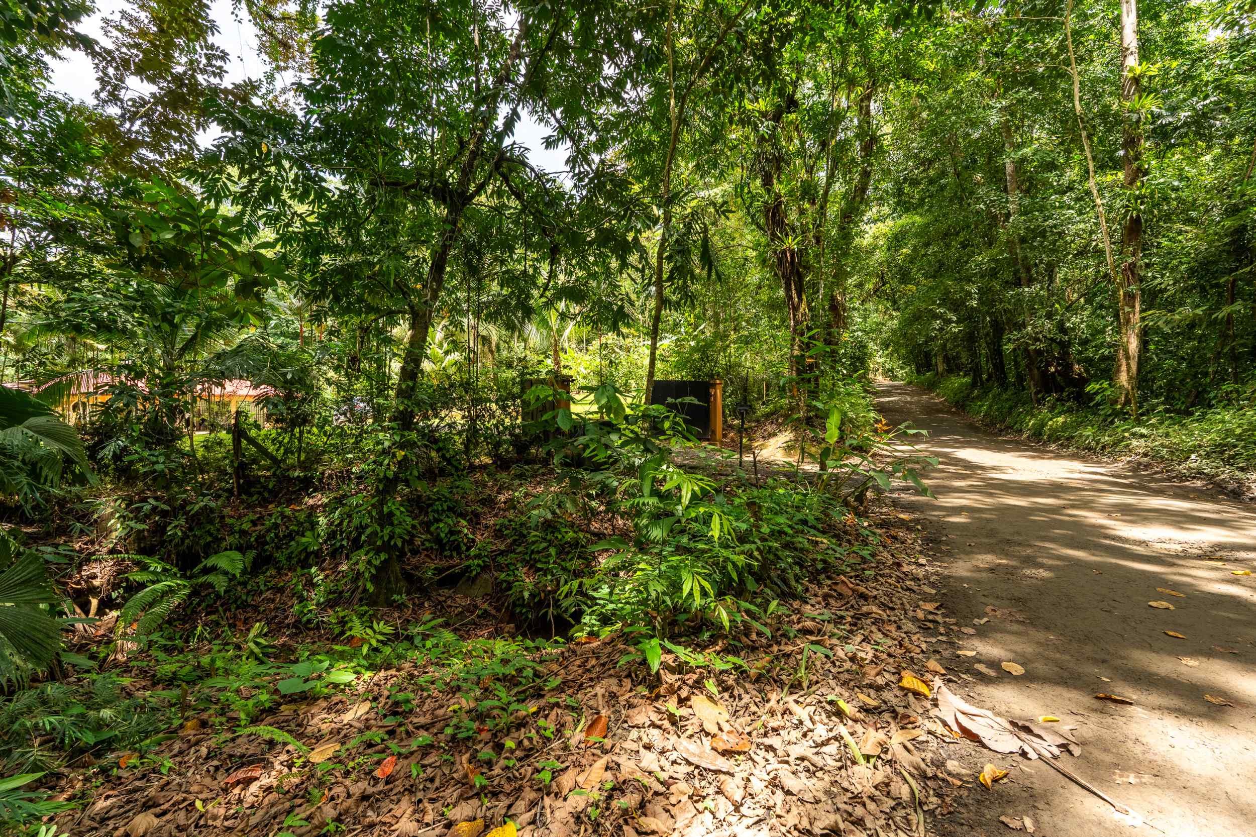 74507-21 Charming 2-Bedroom Colonial-Style Home with Private Pool & Creek in Ojochal Costa Rica