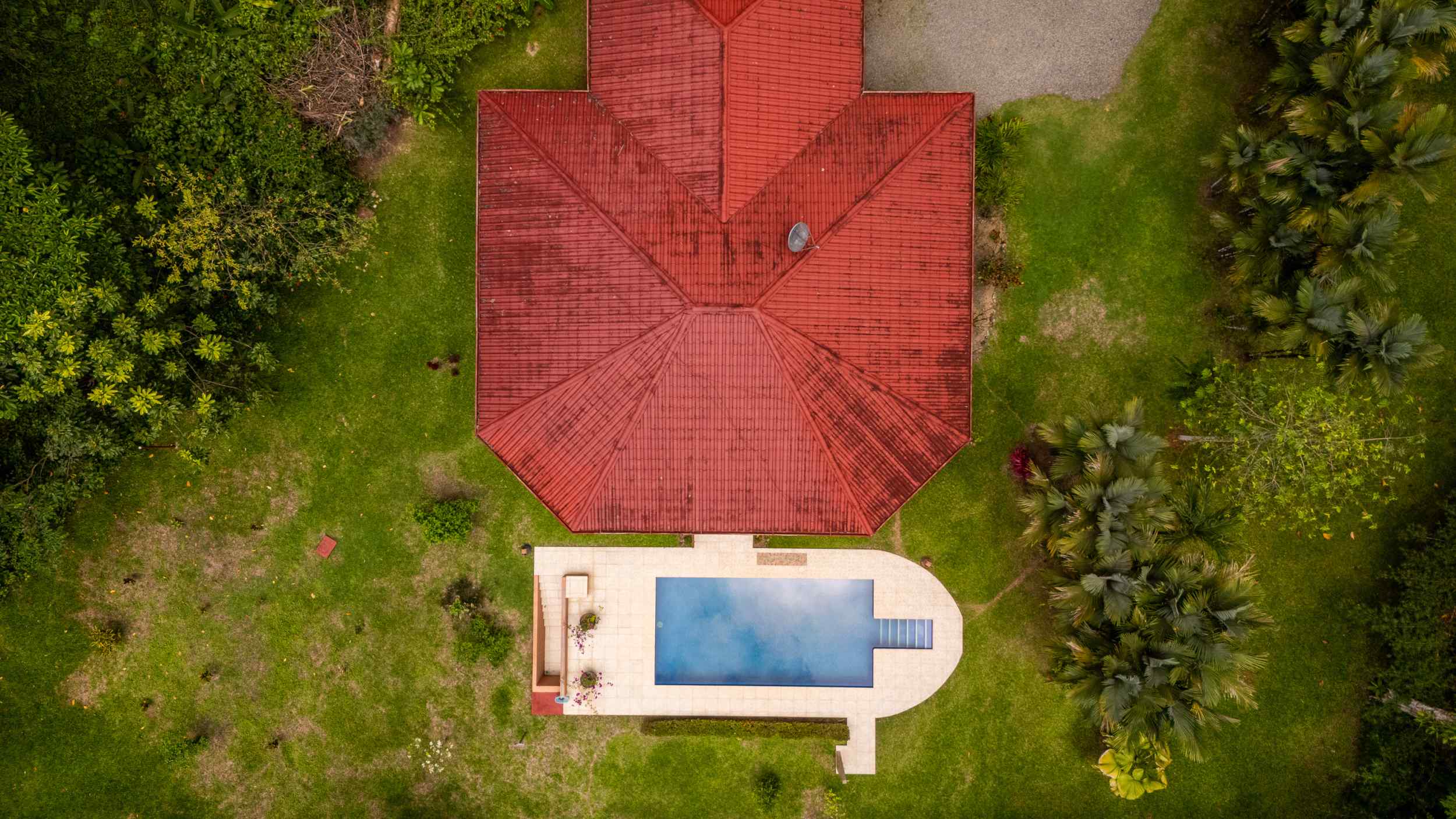 74507-23 Charming 2-Bedroom Colonial-Style Home with Private Pool & Creek in Ojochal Costa Rica