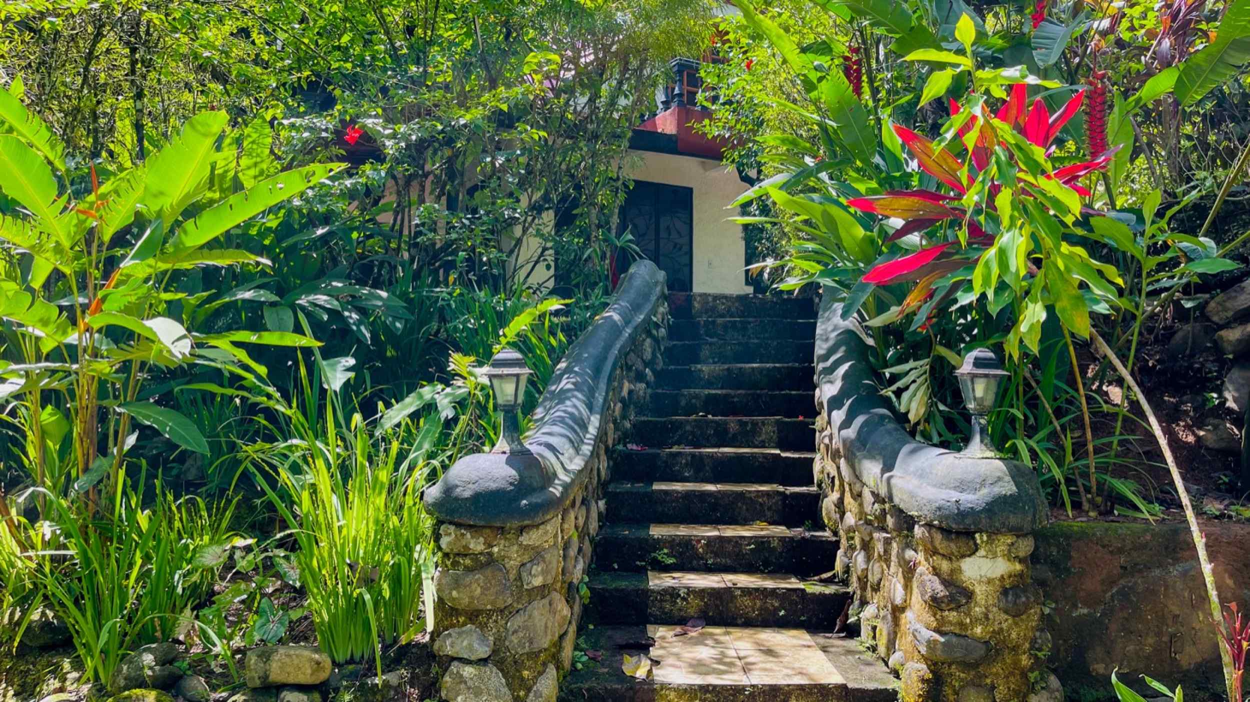74771-4 Charming 3-Bedroom Income Property with Guest House & Mountain Views in Ojochal Costa Rica