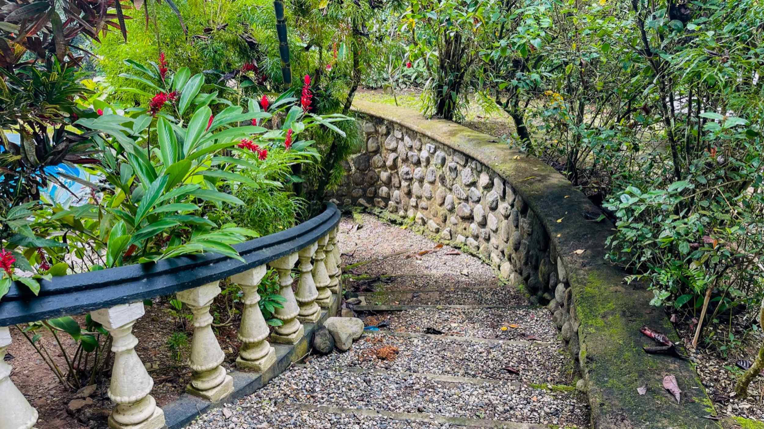 74771-26 Charming 3-Bedroom Income Property with Guest House & Mountain Views in Ojochal Costa Rica