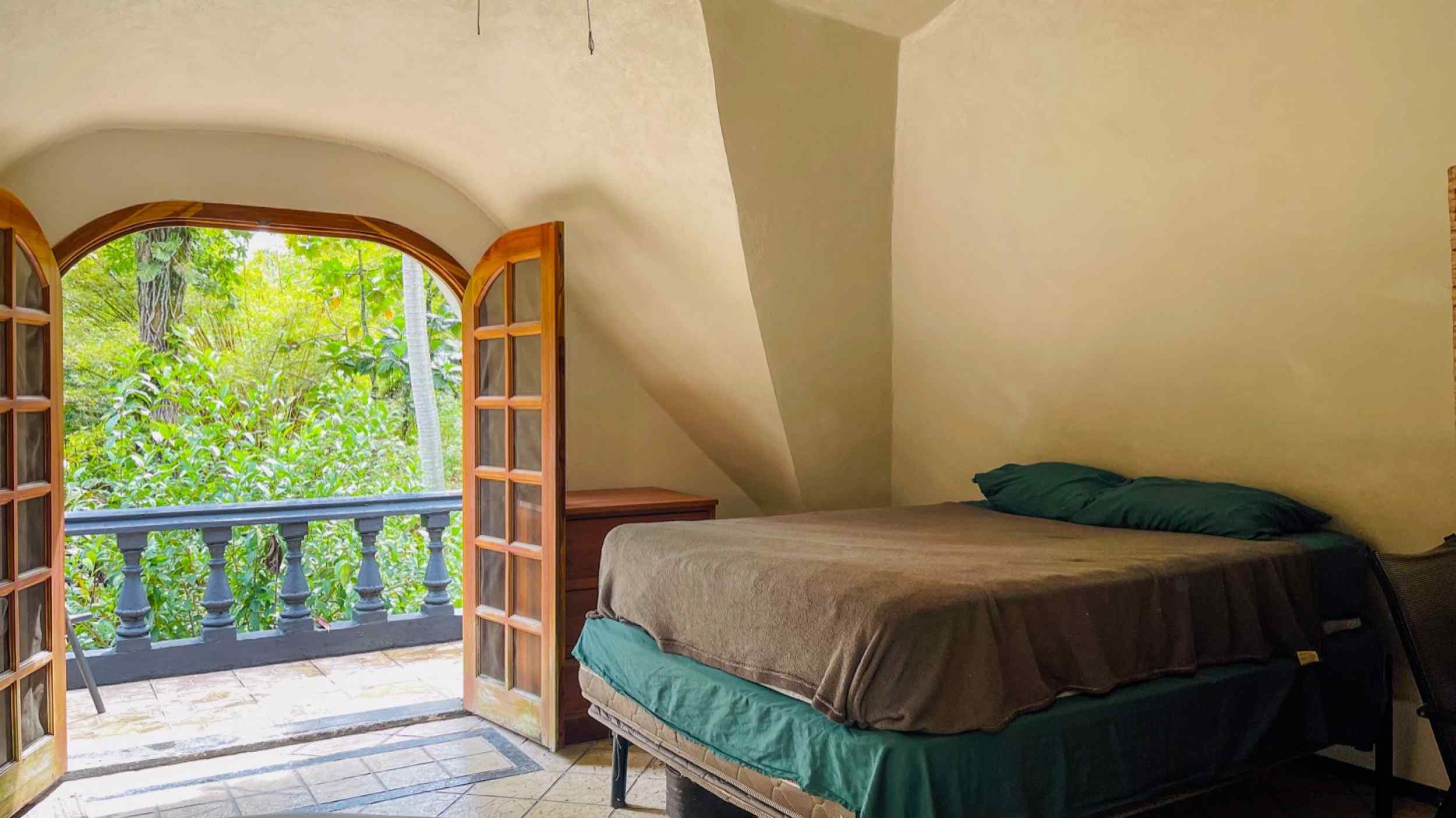 74771-35 Charming 3-Bedroom Income Property with Guest House & Mountain Views in Ojochal Costa Rica