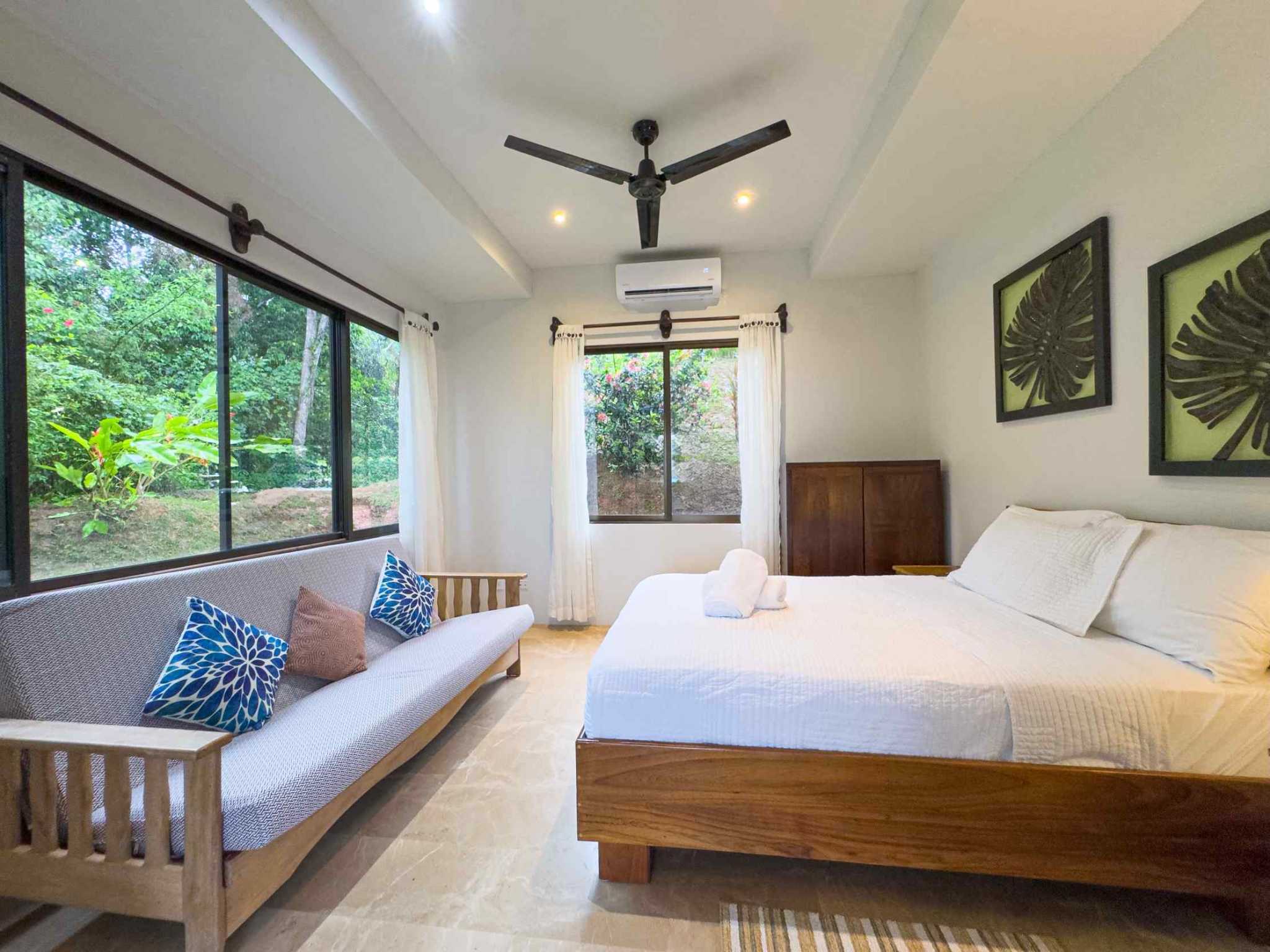 74396-27 Stunning 4-Bedroom Home with Panoramic Ocean Views & Pool in Dominical Costa Rica
