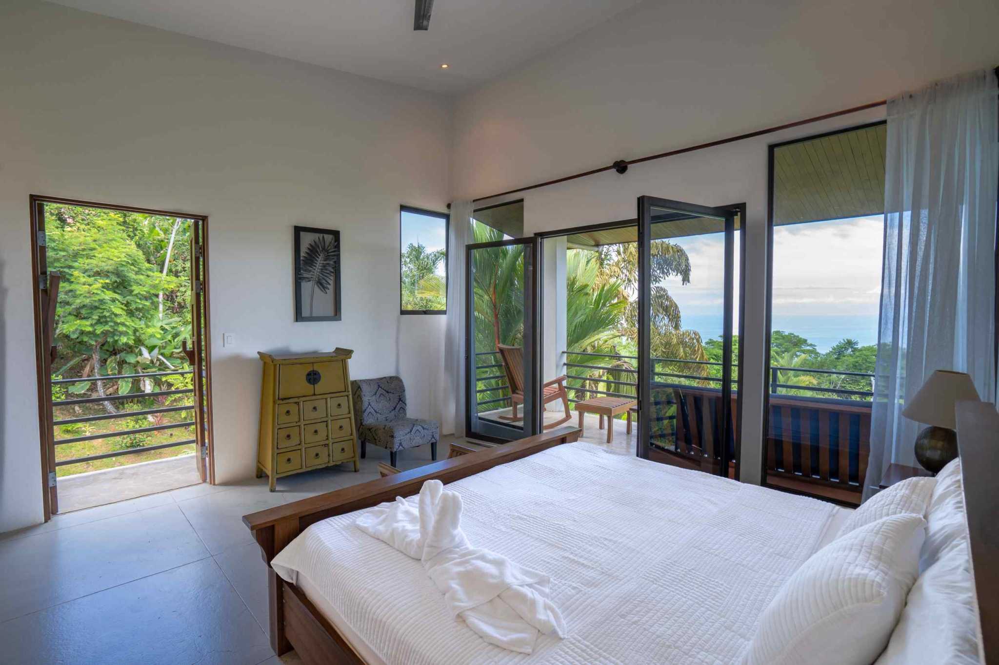 74396-33 Stunning 4-Bedroom Home with Panoramic Ocean Views & Pool in Dominical Costa Rica