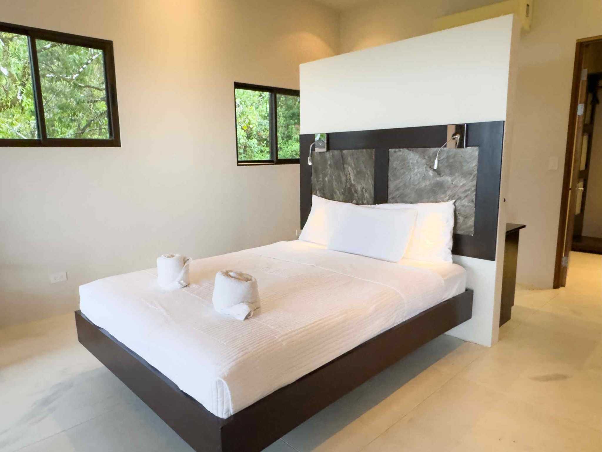 74396-42 Stunning 4-Bedroom Home with Panoramic Ocean Views & Pool in Dominical Costa Rica