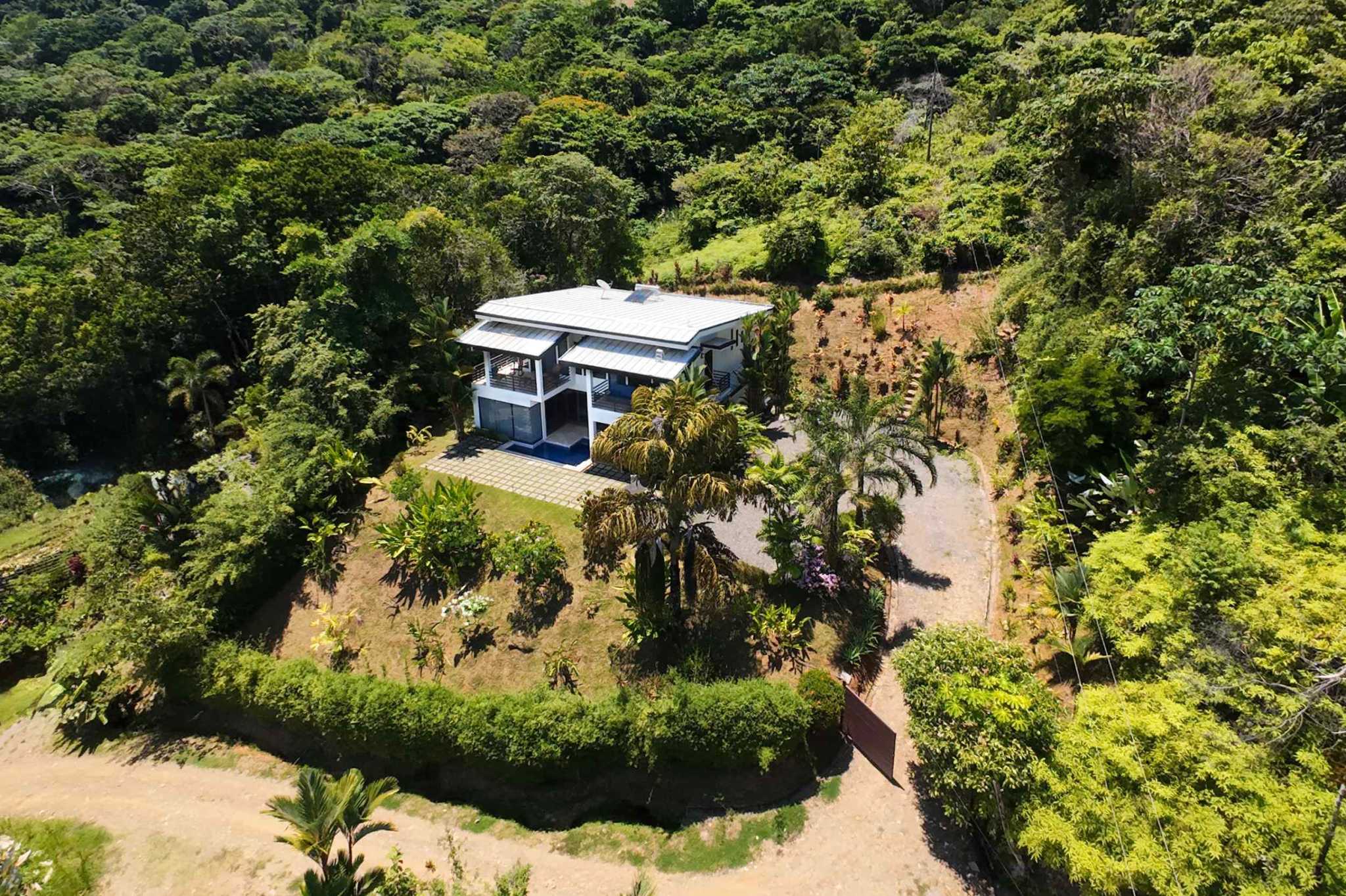 74396-49 Stunning 4-Bedroom Home with Panoramic Ocean Views & Pool in Dominical Costa Rica