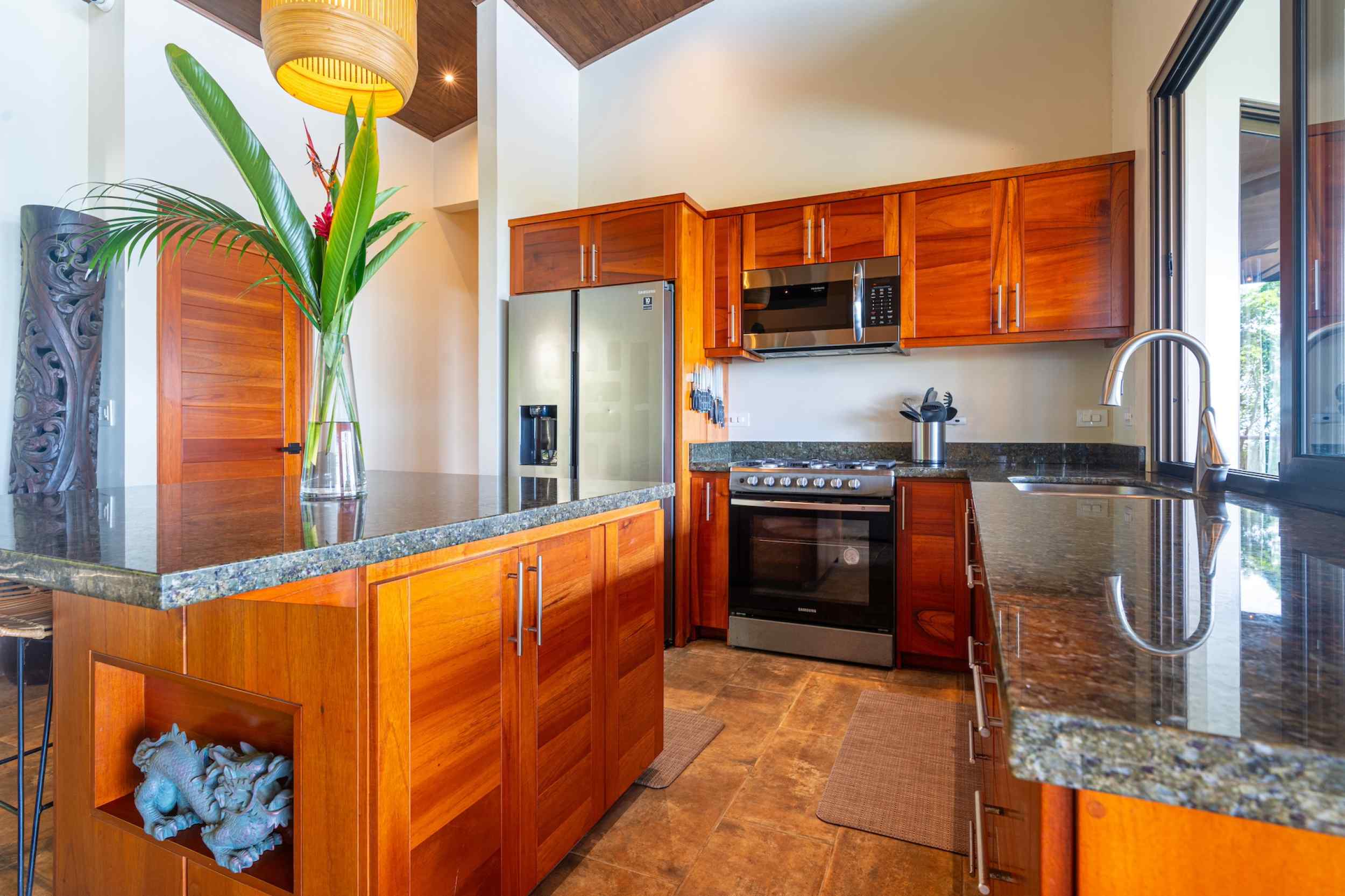 74444-10 Stunning 3-Bedroom Home with Ocean Views, Infinity Pool & Whale’s Tail Vistas in Uvita Costa Rica