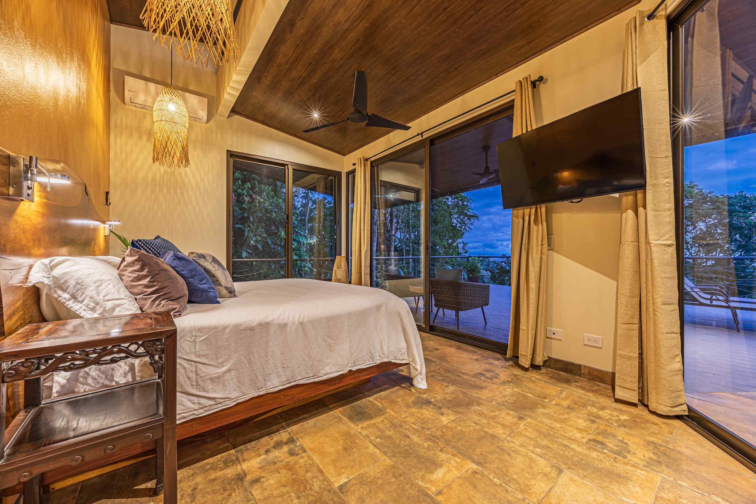 74444-17 Stunning 3-Bedroom Home with Ocean Views, Infinity Pool & Whale’s Tail Vistas in Uvita Costa Rica