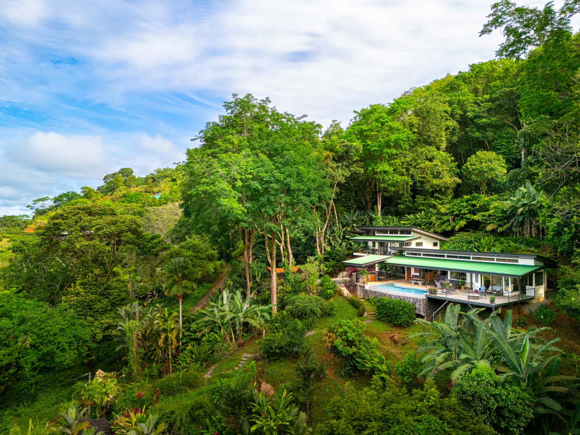 74444-26 Stunning 3-Bedroom Home with Ocean Views, Infinity Pool & Whale’s Tail Vistas in Uvita Costa Rica