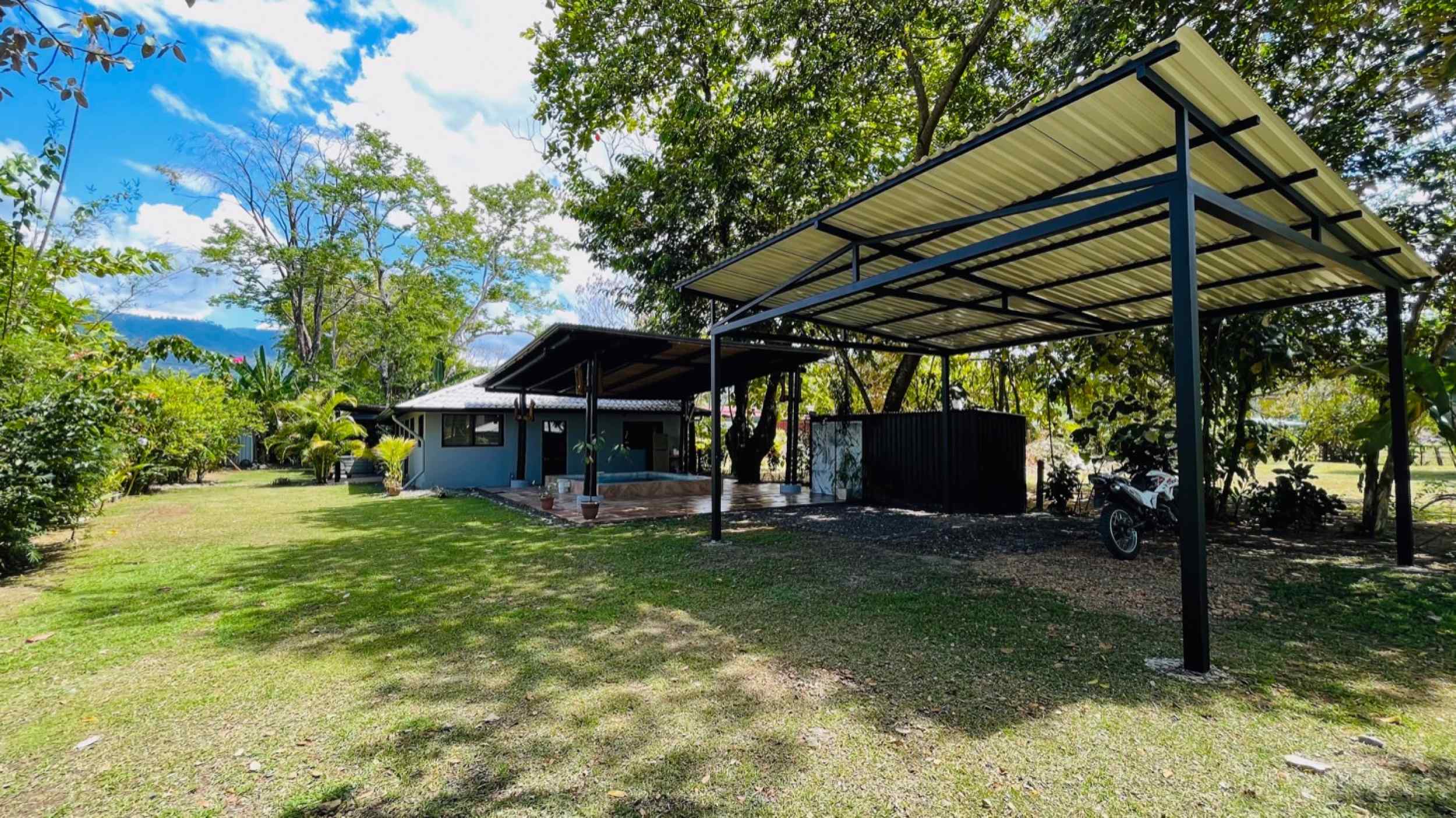 74848-2 Charming 3-Bedroom House with Mountain Views & Private Pool in Bahia Costa Rica