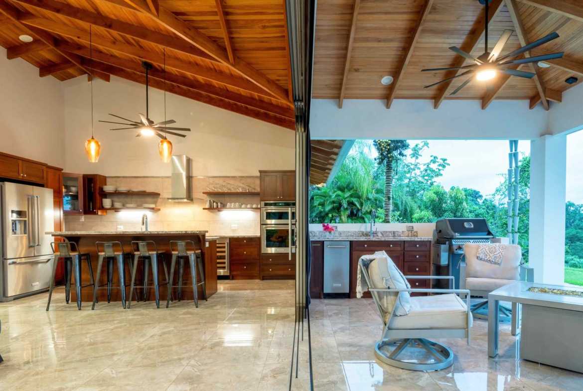3-bedroom home in Ojochal, Costa Rica – photo 2 of 36