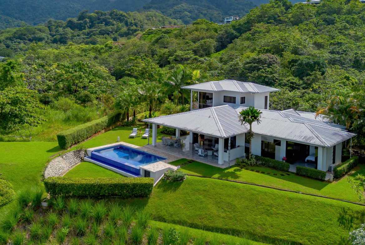 3-bedroom home in Ojochal, Costa Rica – photo 6 of 36