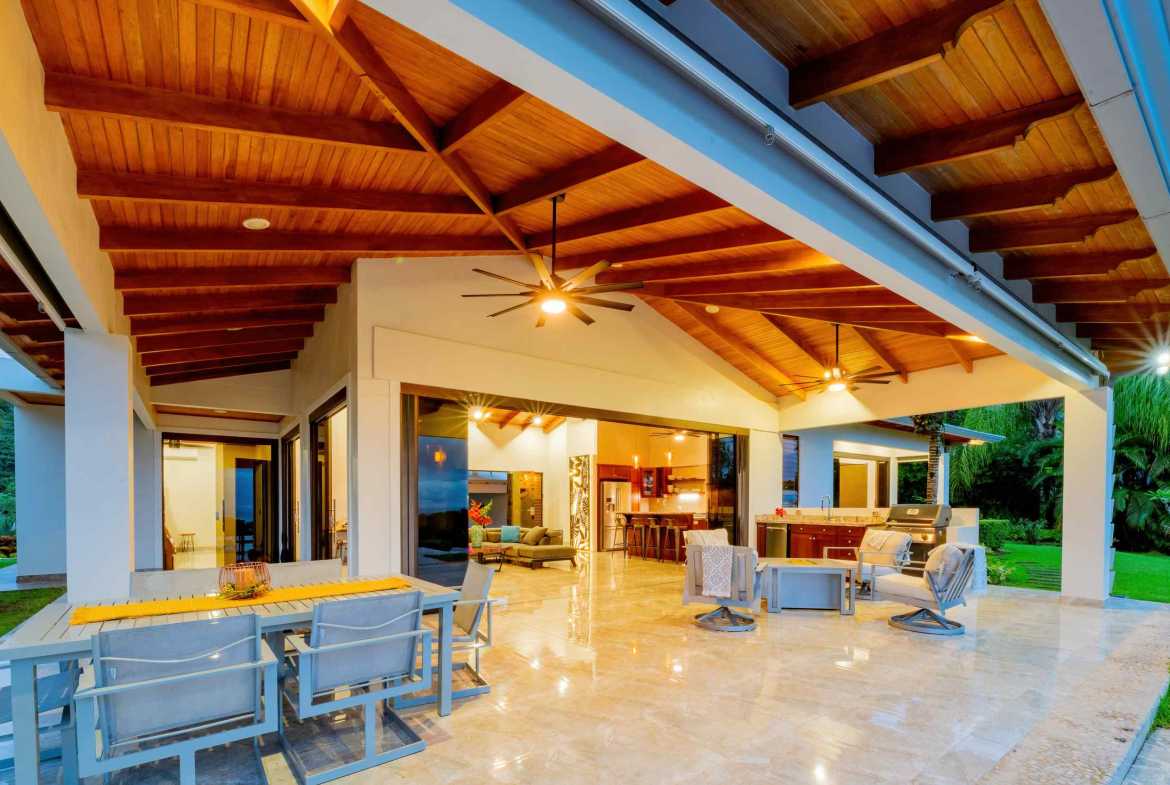 3-bedroom home in Ojochal, Costa Rica – photo 11 of 36