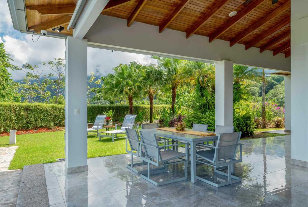 3-bedroom home in Ojochal, Costa Rica – photo 13 of 36