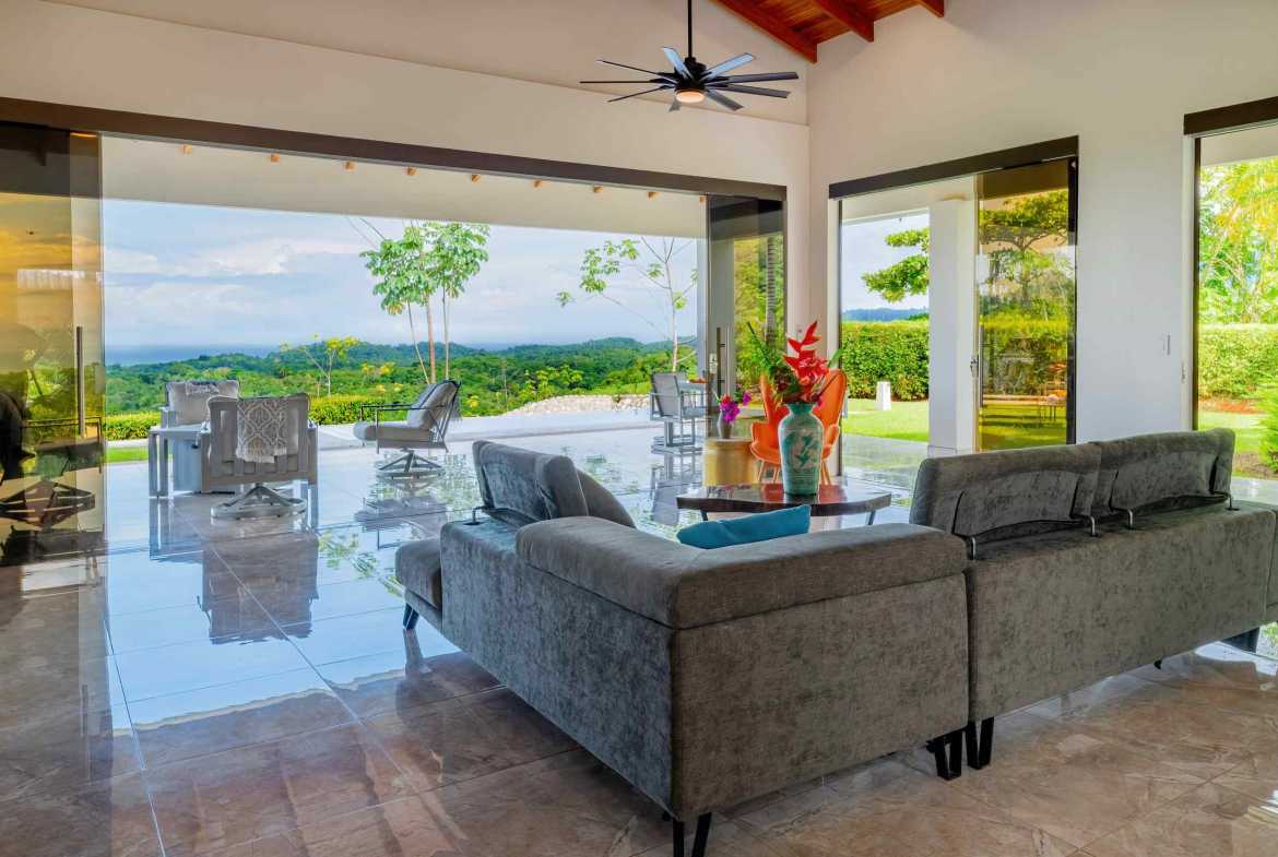 3-bedroom home in Ojochal, Costa Rica – photo 18 of 36