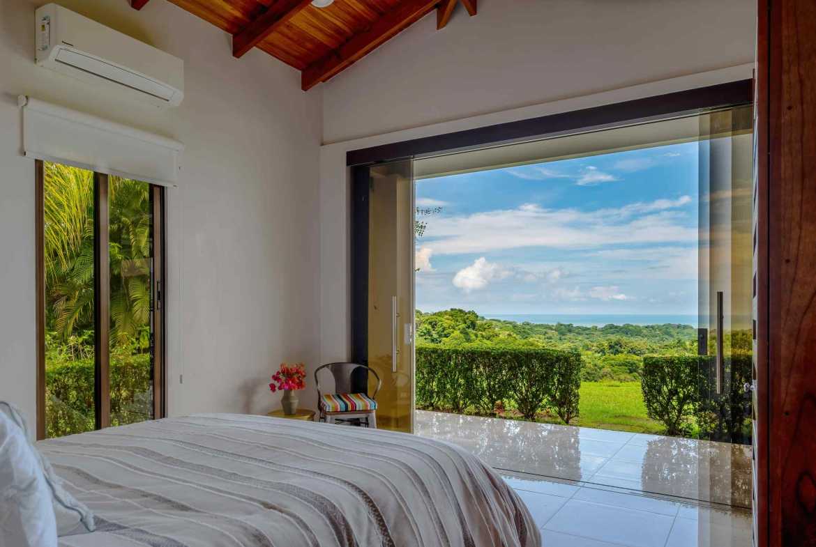 3-bedroom home in Ojochal, Costa Rica – photo 22 of 36