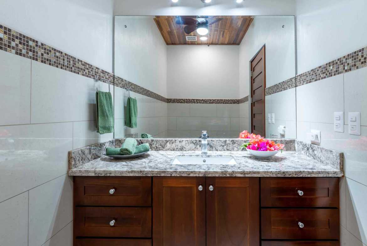 3-bedroom home in Ojochal, Costa Rica – photo 28 of 36