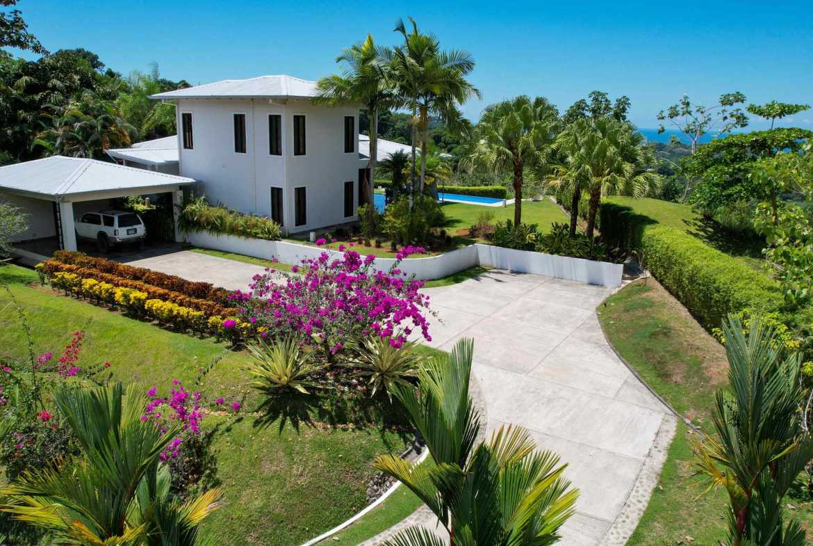 3-bedroom home in Ojochal, Costa Rica – photo 33 of 36