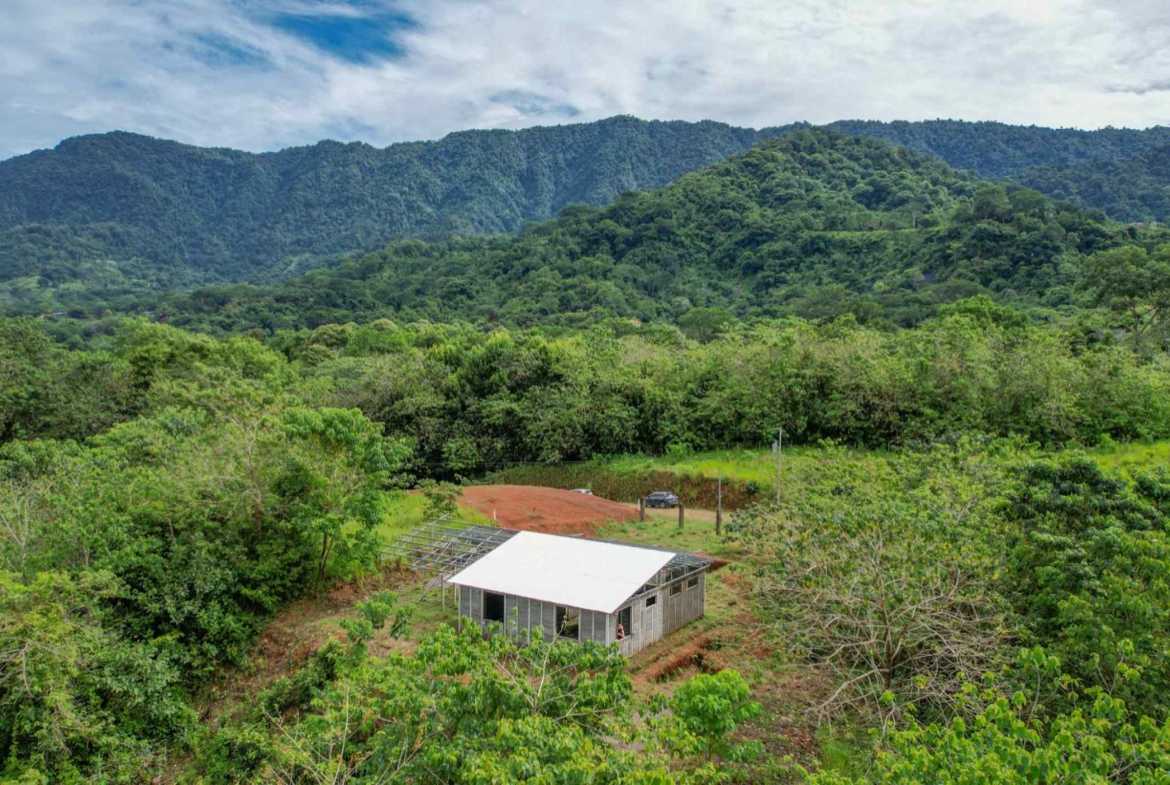 3-bedroom home in Ojochal, Costa Rica – photo 1 of 57