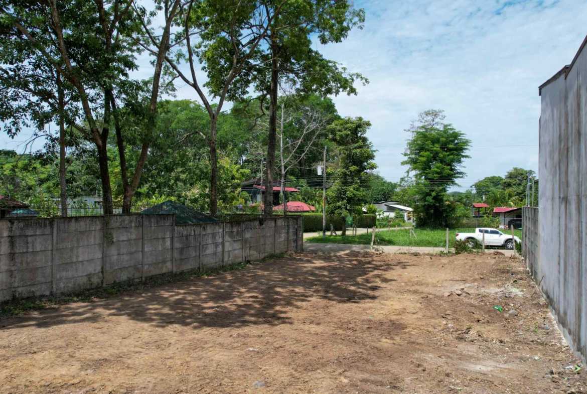 Mountain View Eighth-Acre Building Lot with Legal Water, photo 4 of 10