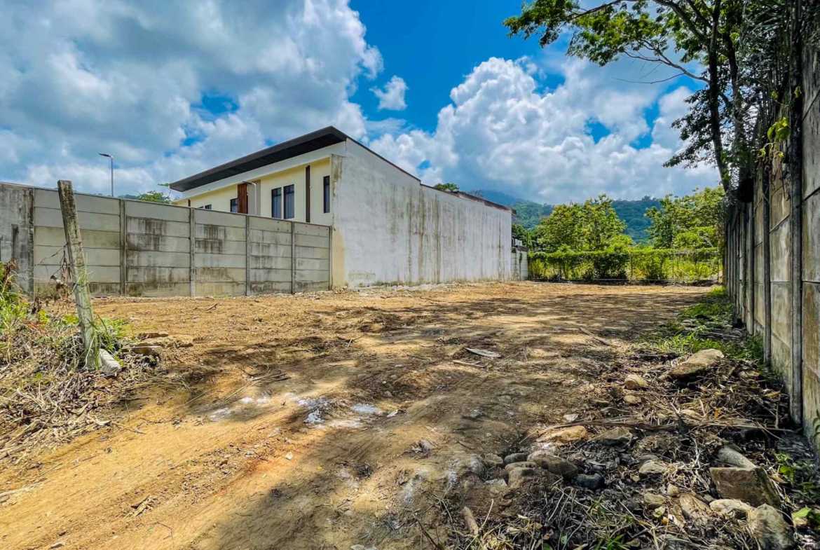 Mountain View Eighth-Acre Building Lot with Legal Water, photo 6 of 10