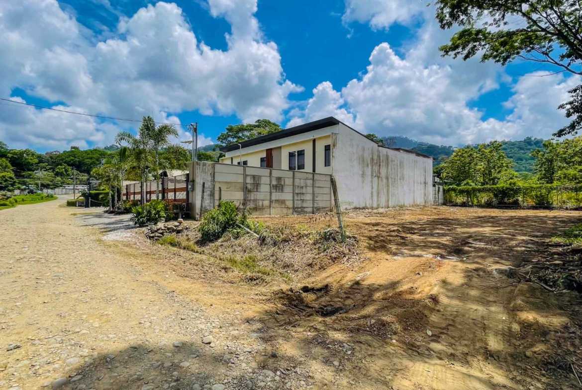 Mountain View Eighth-Acre Building Lot with Legal Water, photo 8 of 10