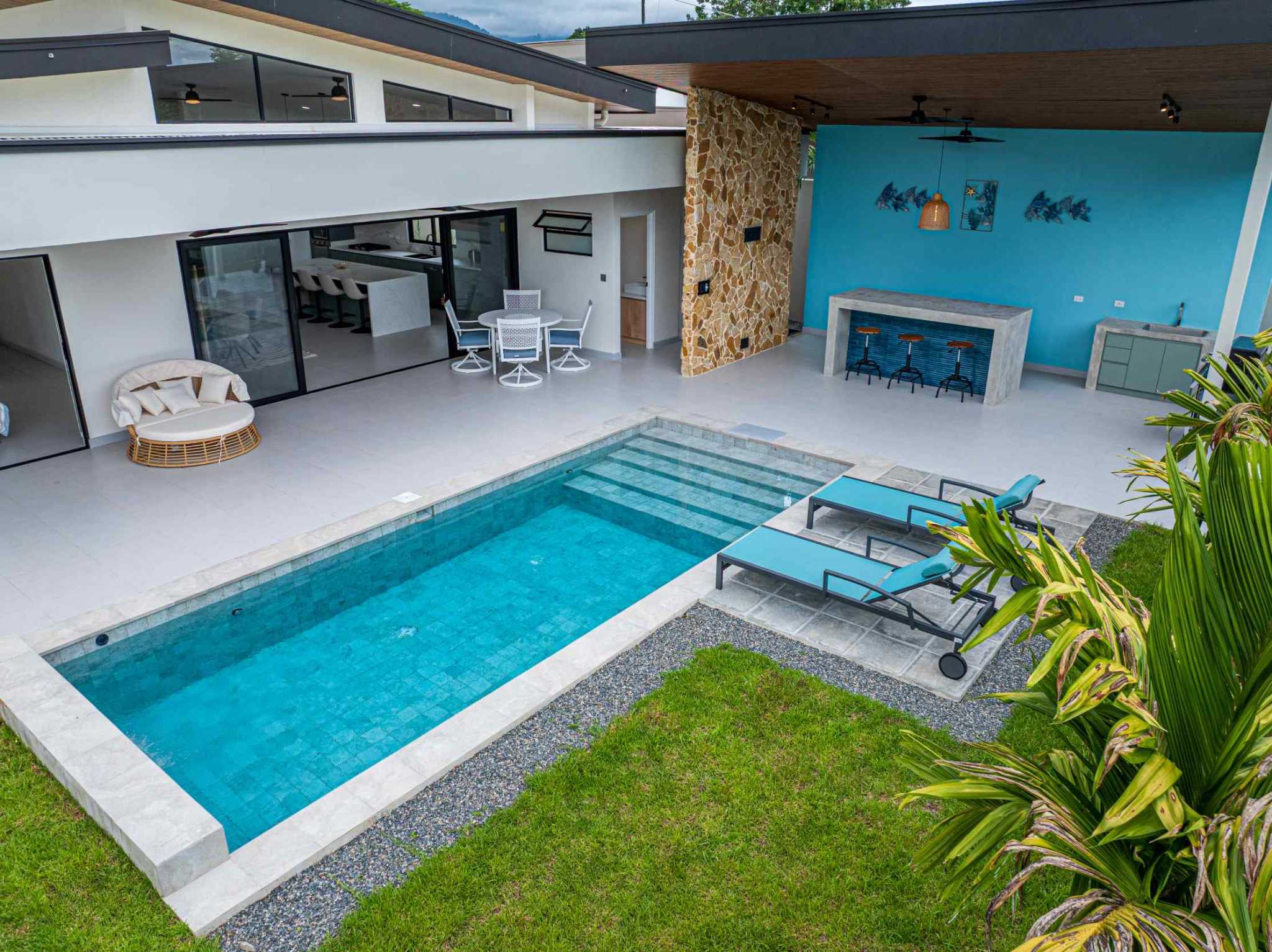 74430-3 Brand-New Modern Tropical 3-Bedroom Home with Private Pool & Outdoor Kitchen in Uvita Costa Rica