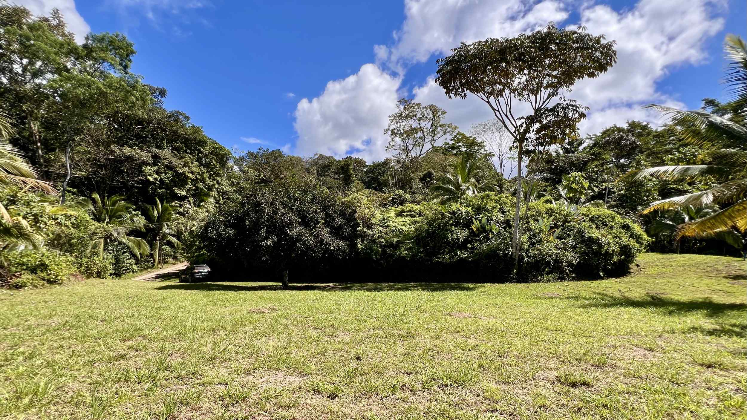 Exceptional Mountain View 4-Acre Building Lot with Legal Water in Ojochal Costa Rica