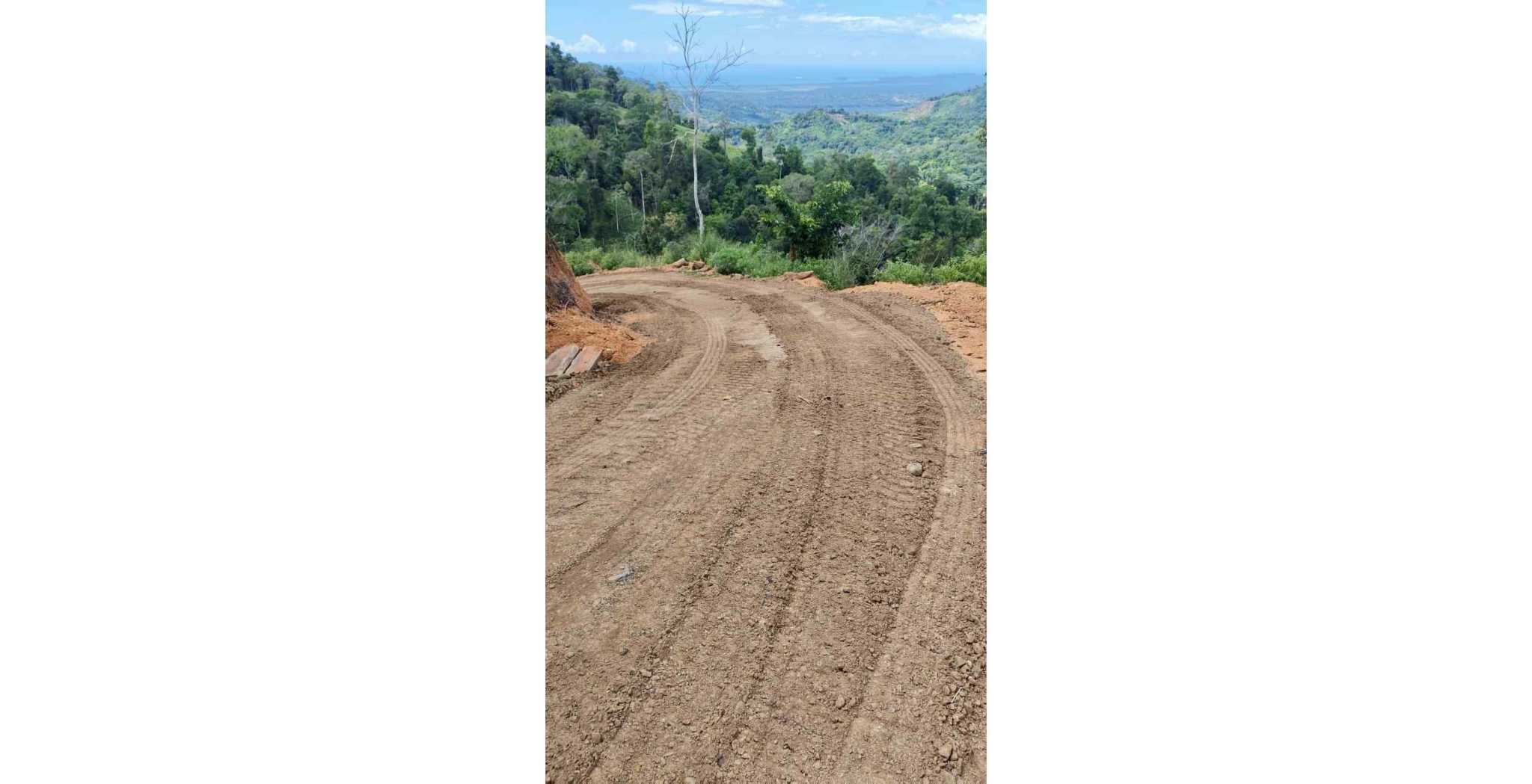 Spectacular Ocean View 24+ Acre Building Lot with Legal Water in Dominical Costa Rica