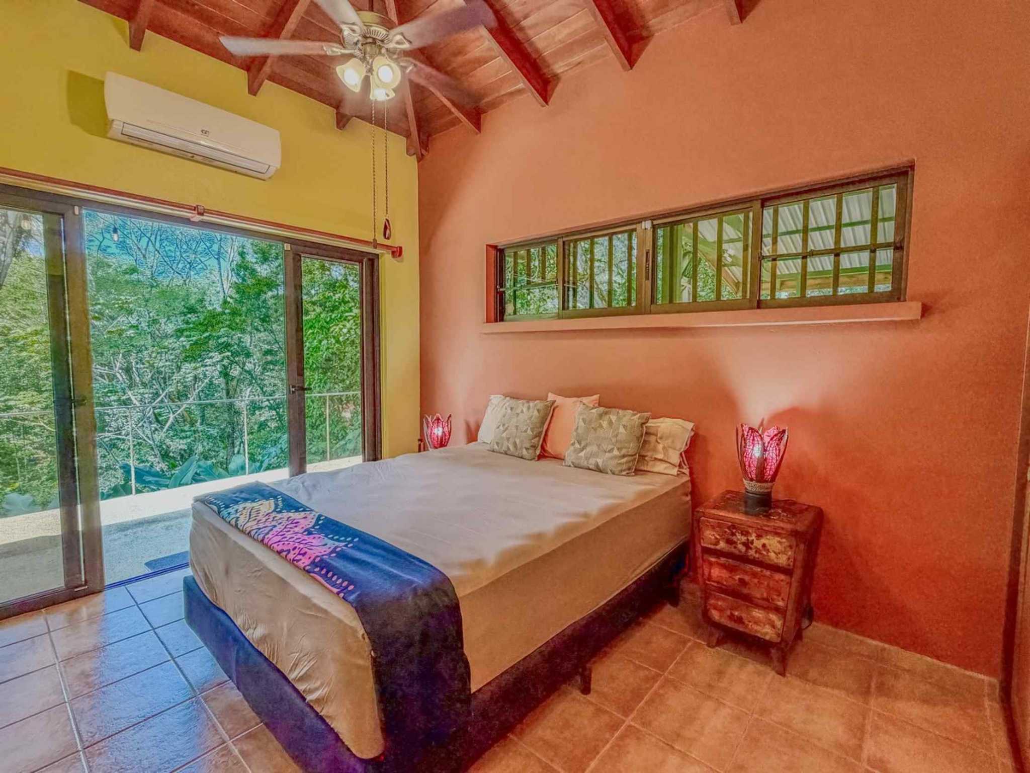 76480-32 Charming 2-Bedroom Jungle Retreat with Saltwater Pool & Mountain Views in Lagunas Costa Rica