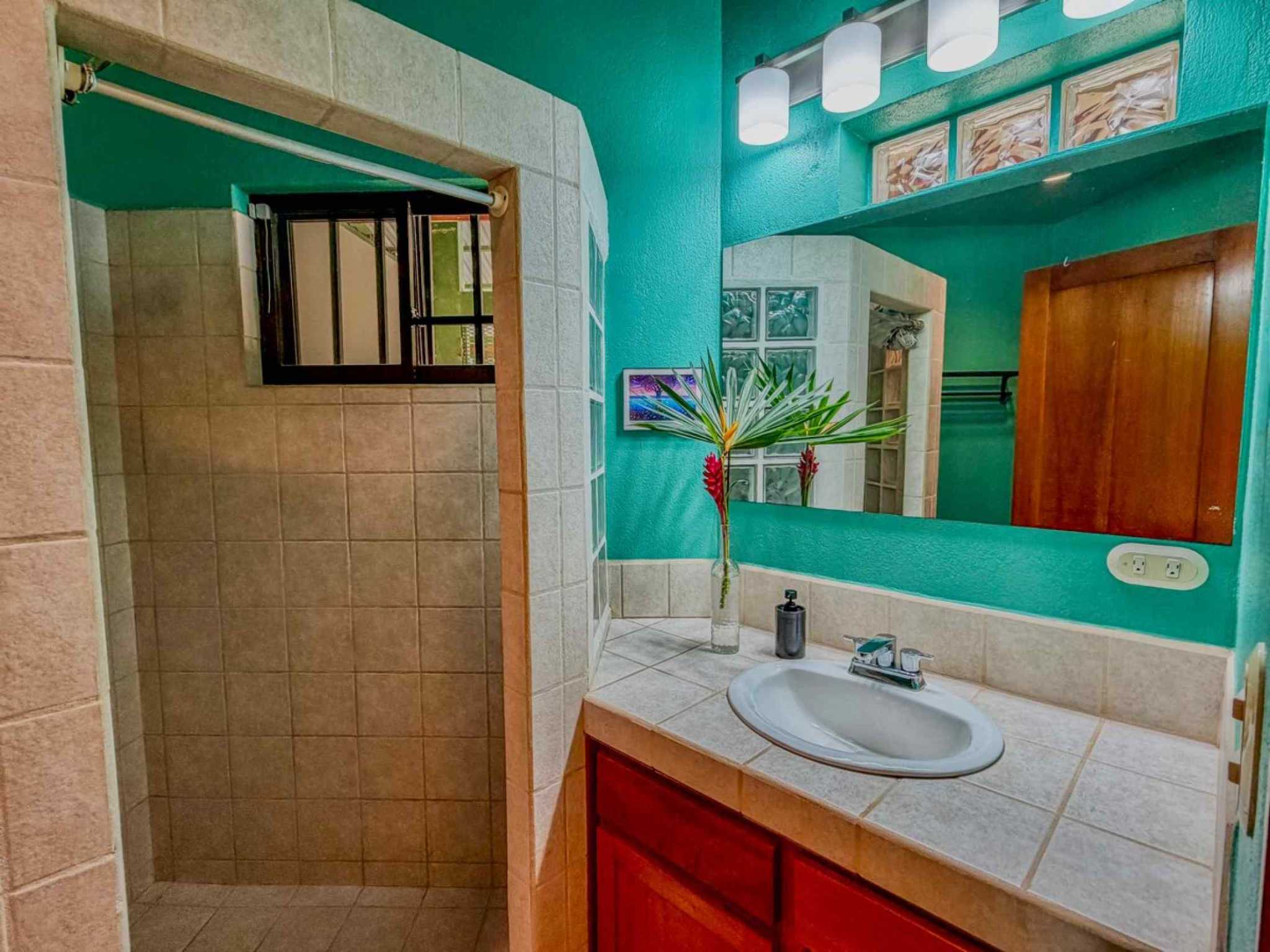 76480-33 Charming 2-Bedroom Jungle Retreat with Saltwater Pool & Mountain Views in Lagunas Costa Rica