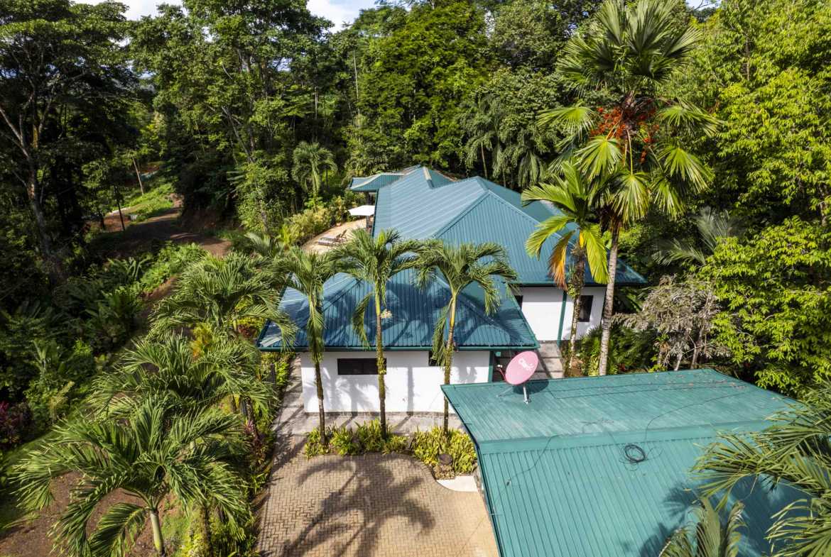 4-Bedroom Asian-Style Home with Private Pool & Jungle Views, photo 18 of 24