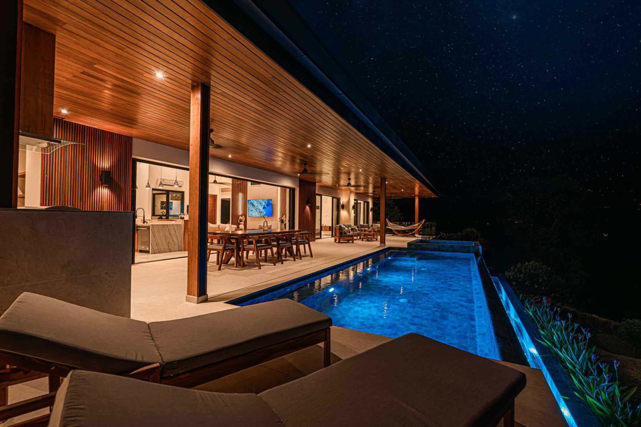 76901-2 Stunning 3-Bedroom Luxury Estate with Waterfall Views & Infinity Pool in Dominical Costa Rica