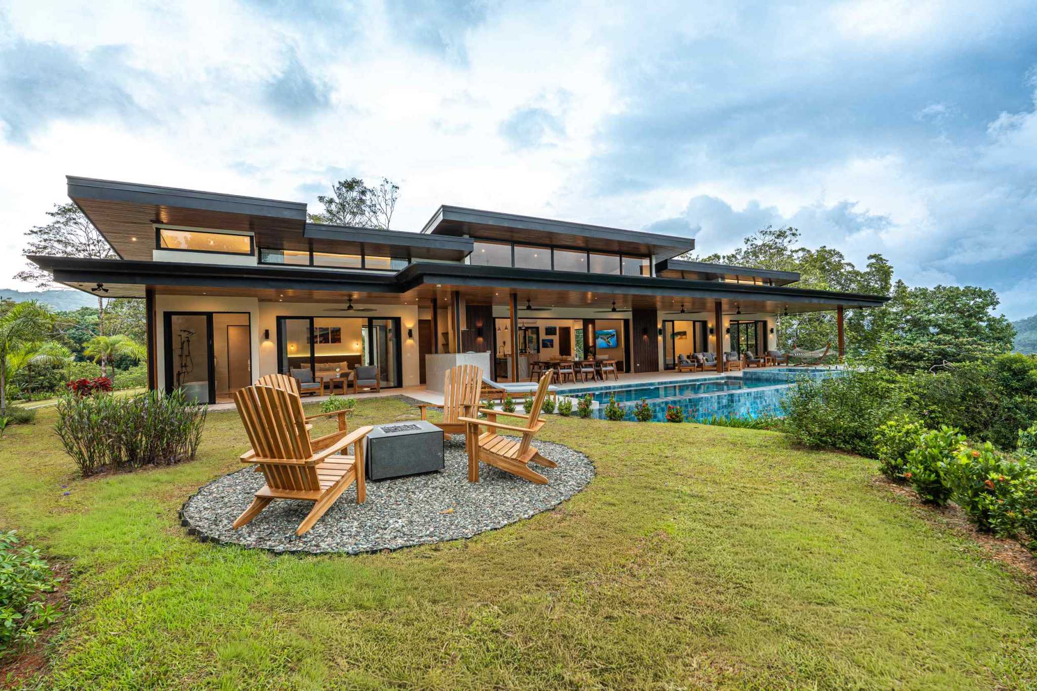 76901-24 Stunning 3-Bedroom Luxury Estate with Waterfall Views & Infinity Pool in Dominical Costa Rica