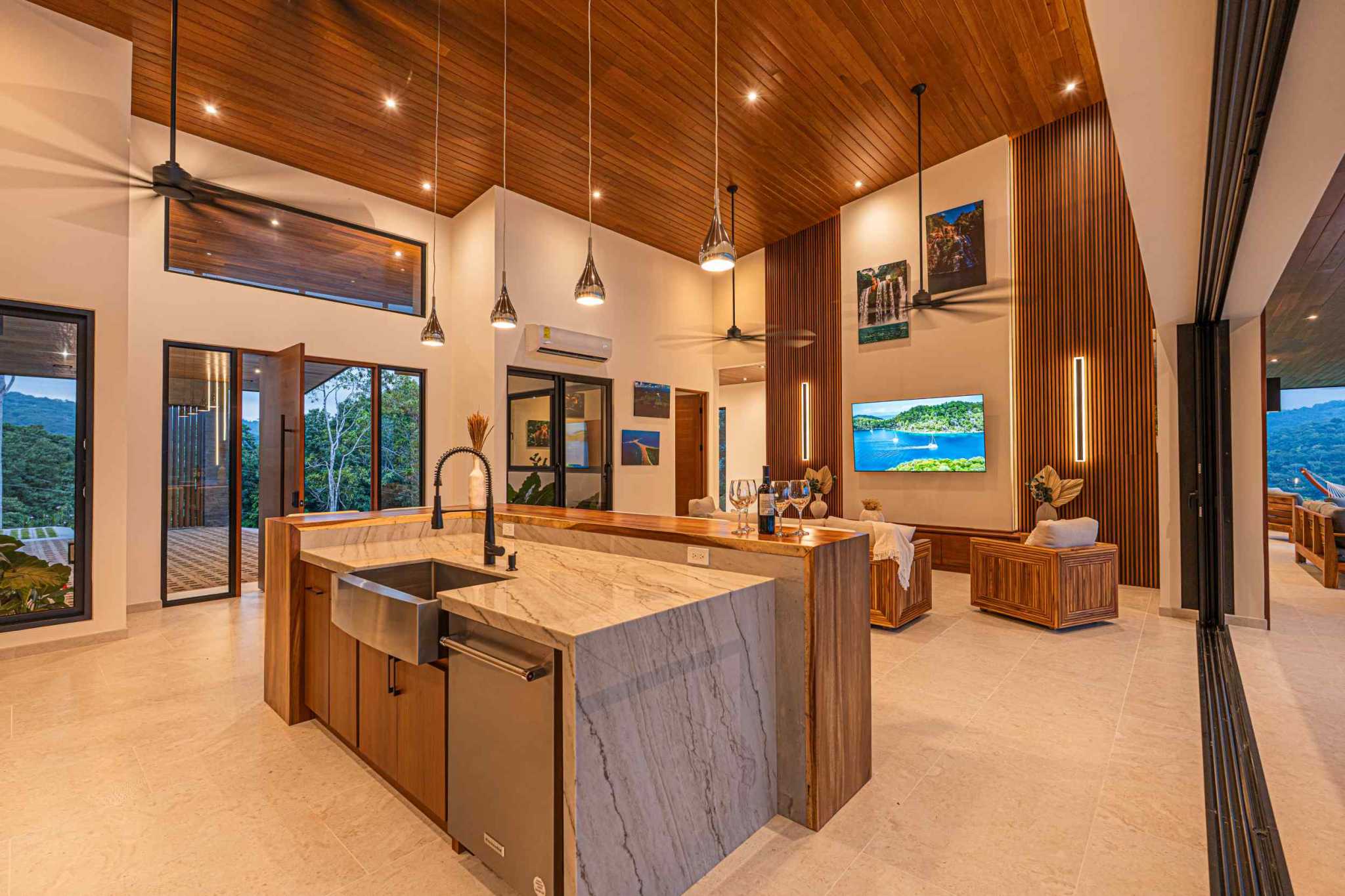 76901-36 Stunning 3-Bedroom Luxury Estate with Waterfall Views & Infinity Pool in Dominical Costa Rica