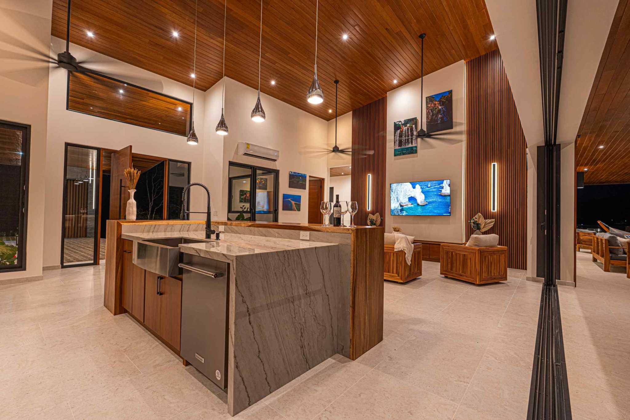76901-42 Stunning 3-Bedroom Luxury Estate with Waterfall Views & Infinity Pool in Dominical Costa Rica